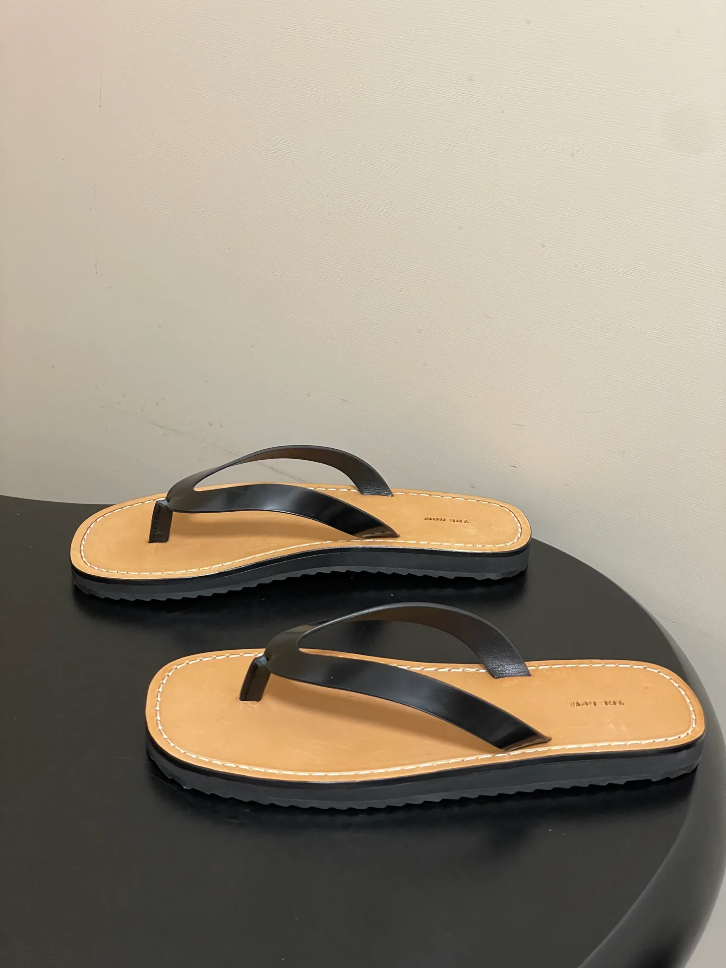 Шлепанцы Женские The Row 11898663