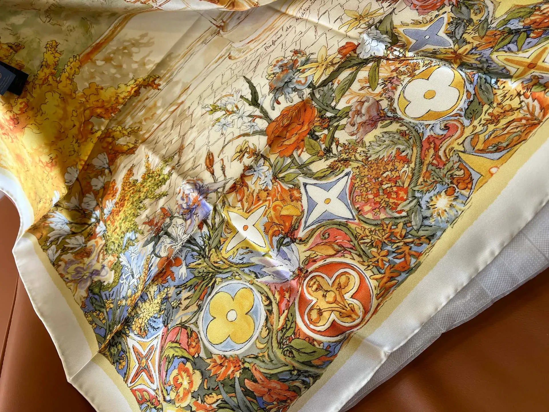 Шарфы Louis Vuitton 1626