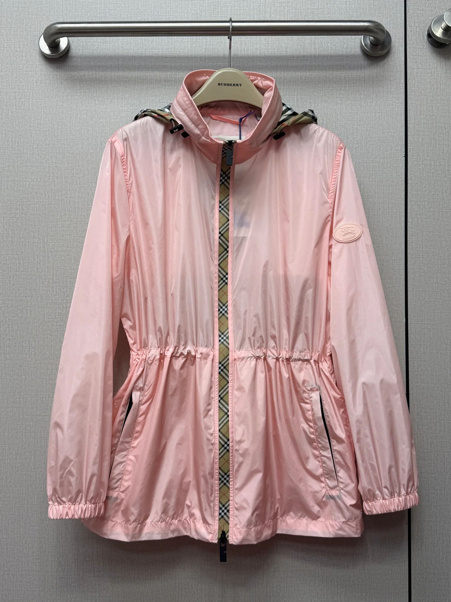 Куртки И Пуховики Женские Burberry 12687072