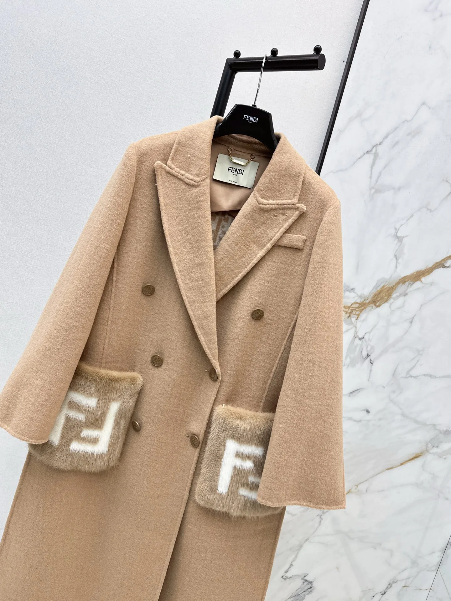 Пальто Женские Fendi 4551771