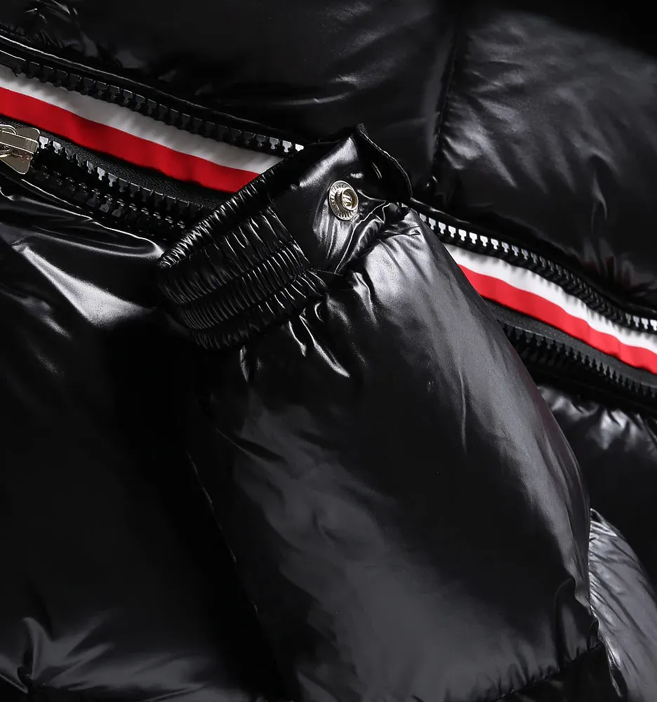 Куртки И Пуховики Мужские Moncler 2092