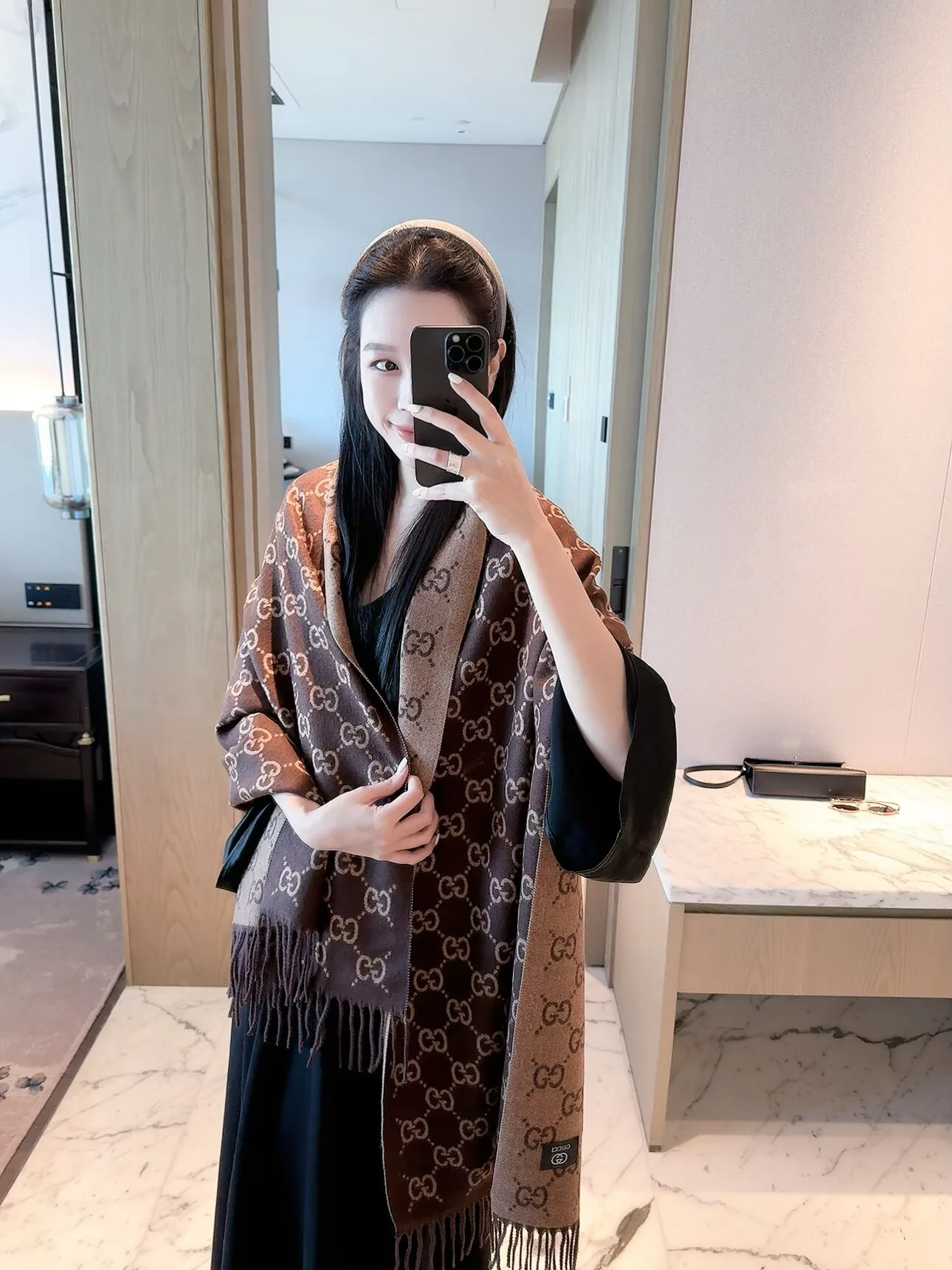 Шарфы Gucci 18322553