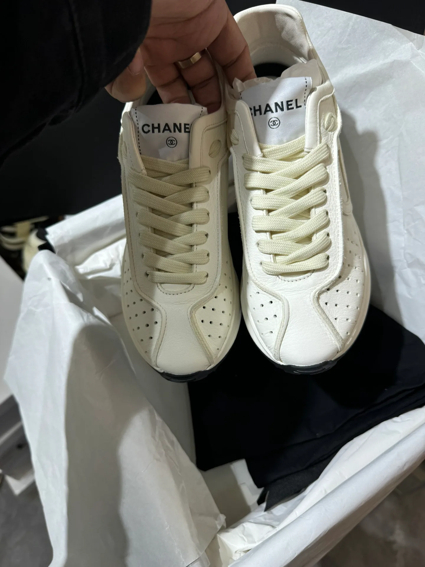 Кроссовки Женские Chanel 13027