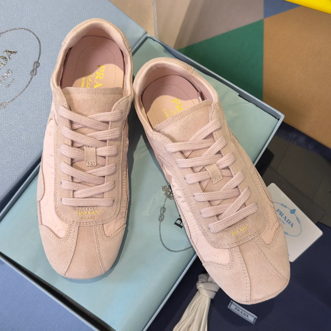 Кроссовки Женские Prada 12828838