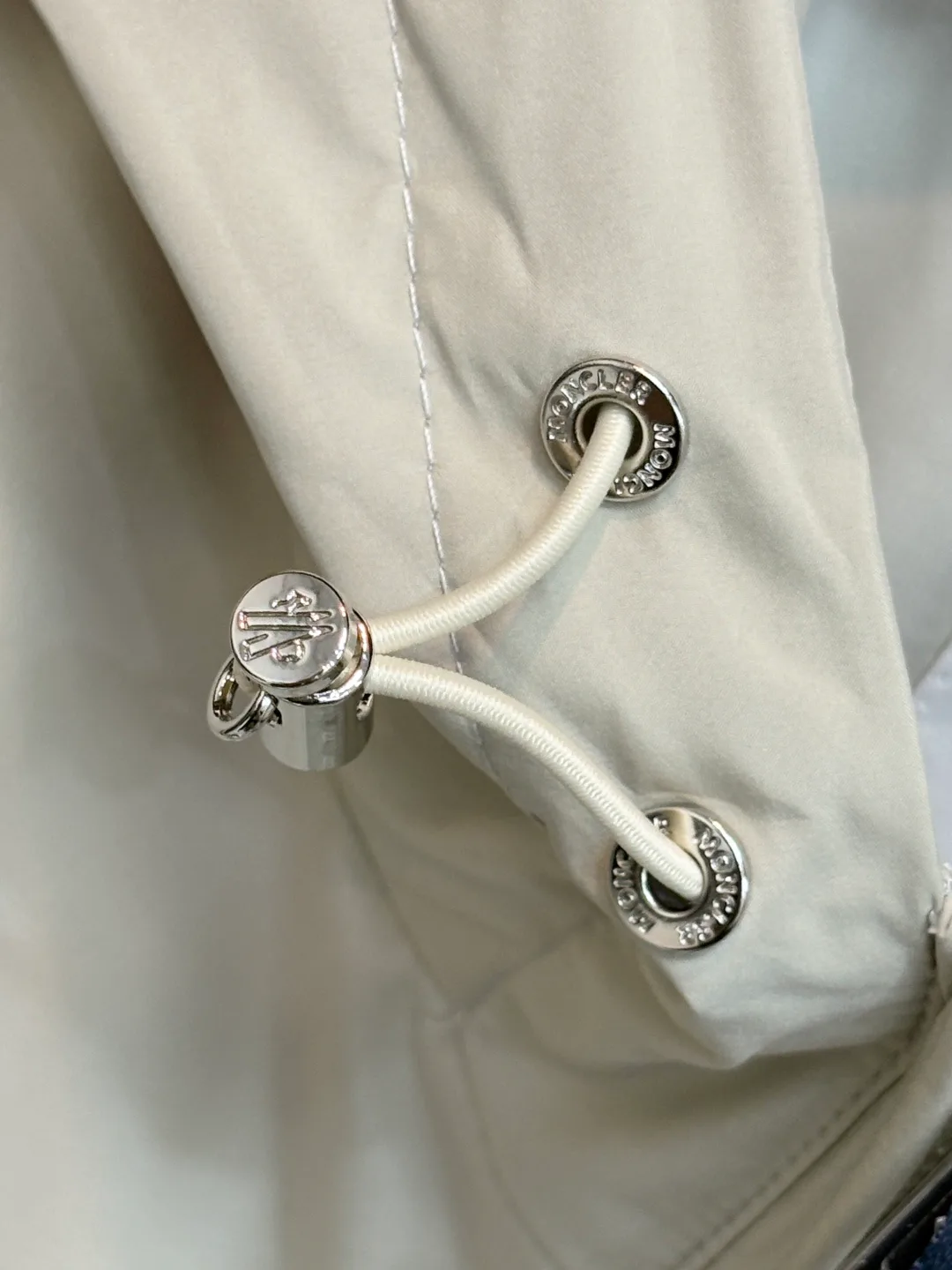 Куртки И Пуховики Женские Moncler 18157283