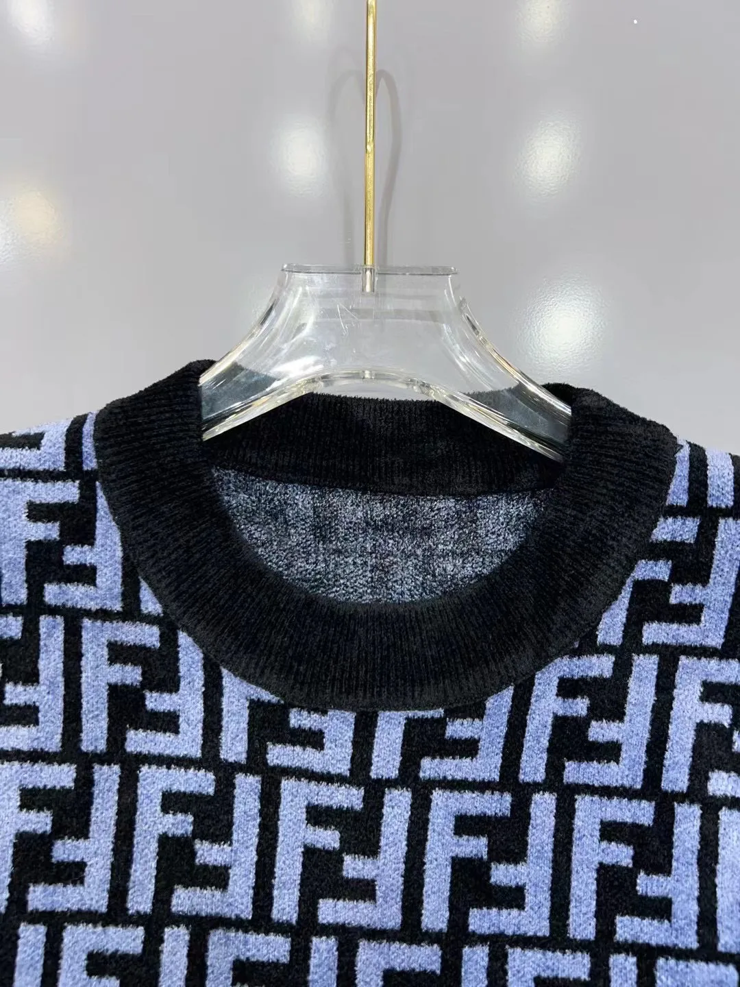 Джемперы И Свитеры Женские Fendi 20120998