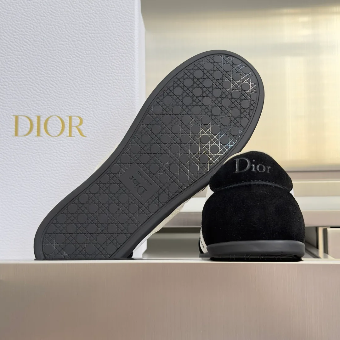 Кроссовки Женские Christian Dior 19779524