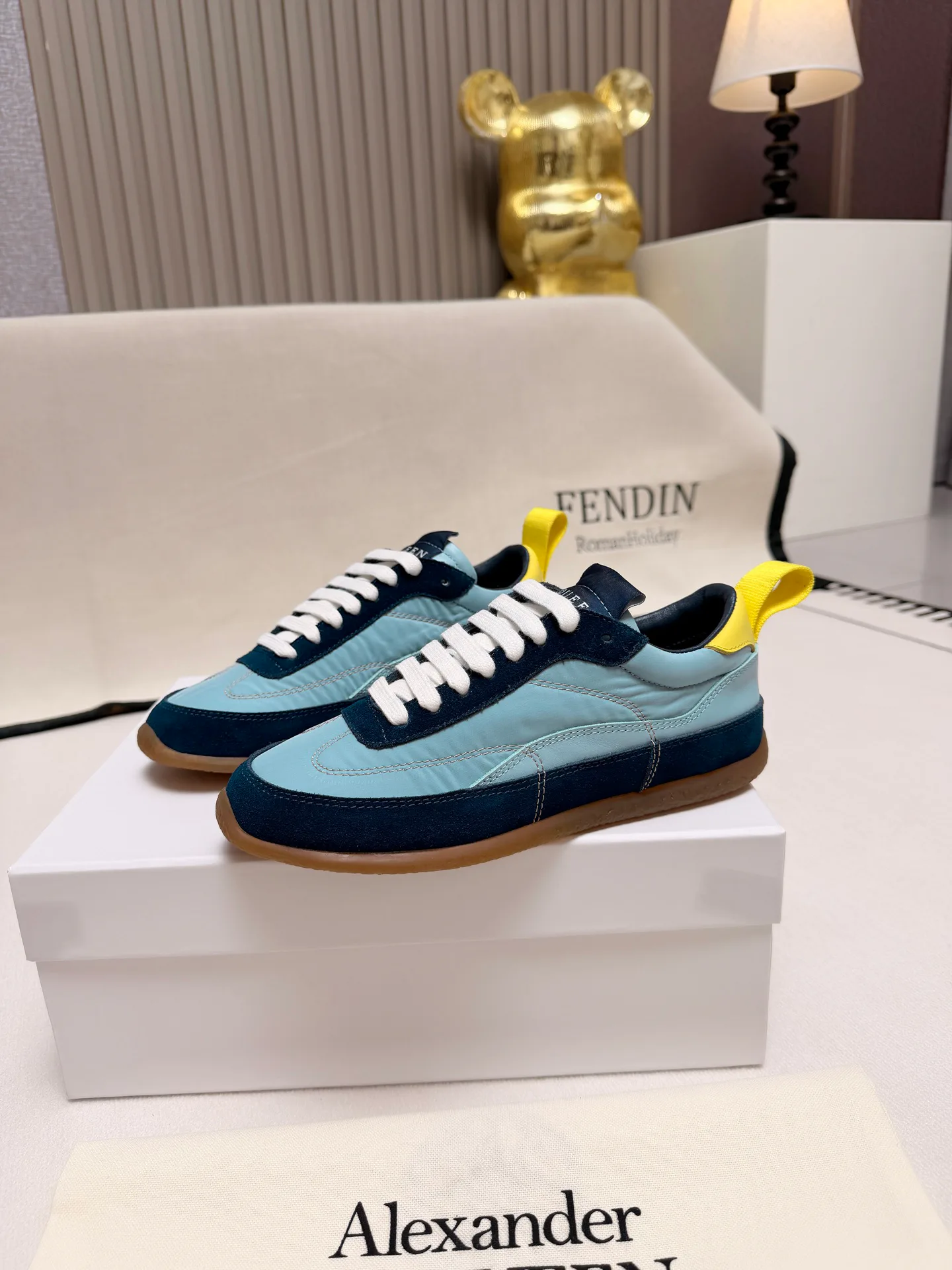Кроссовки Женские Alexander Mcqueen 1431712