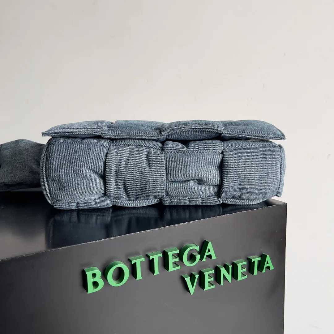 Сумки На Ремне Женские Bottega Veneta 11710074