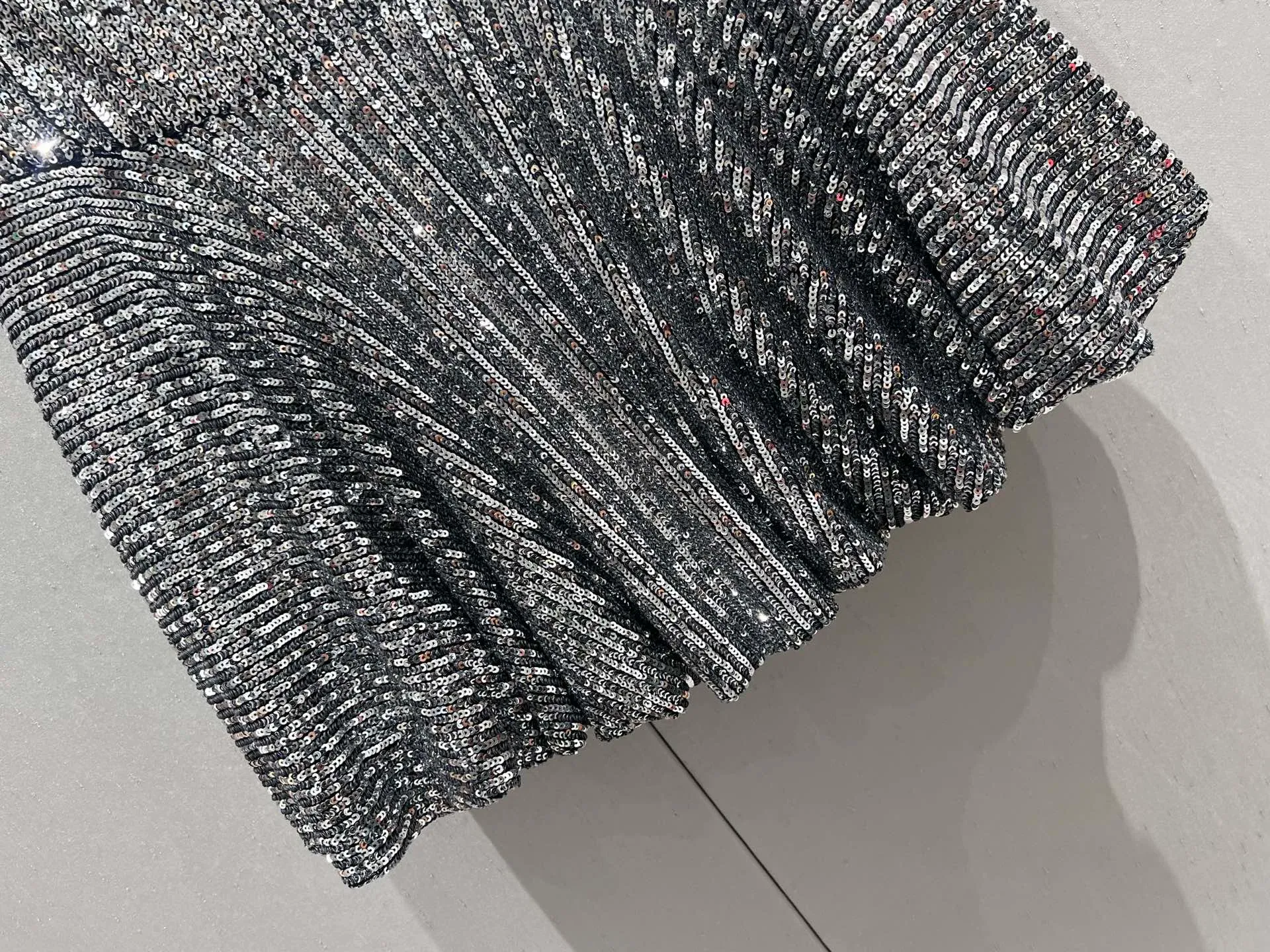 Юбки Женские Saint Laurent 19603