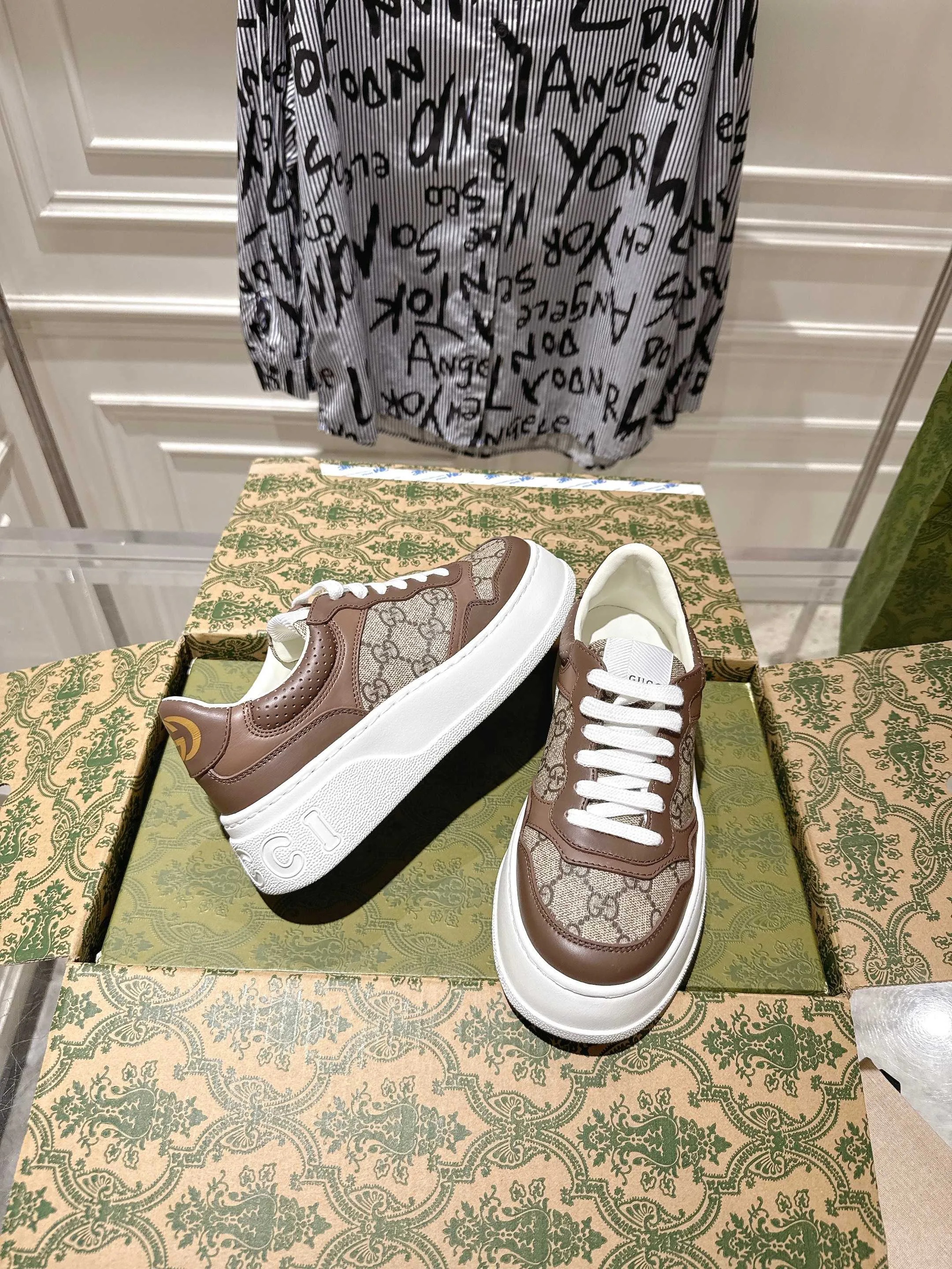 Кроссовки Мужские Gucci 354741