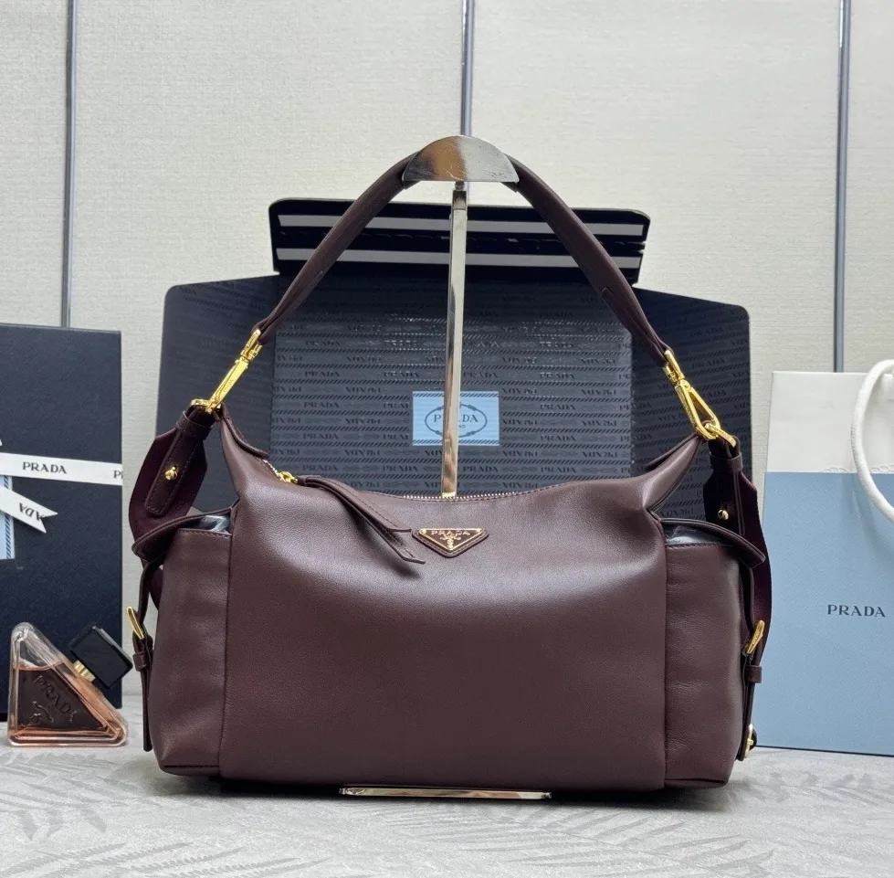 Сумки На Ремне Женские Prada 12583869