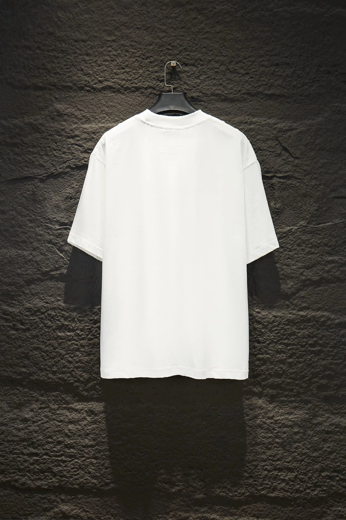 Футболки Женские Saint Laurent 9182385