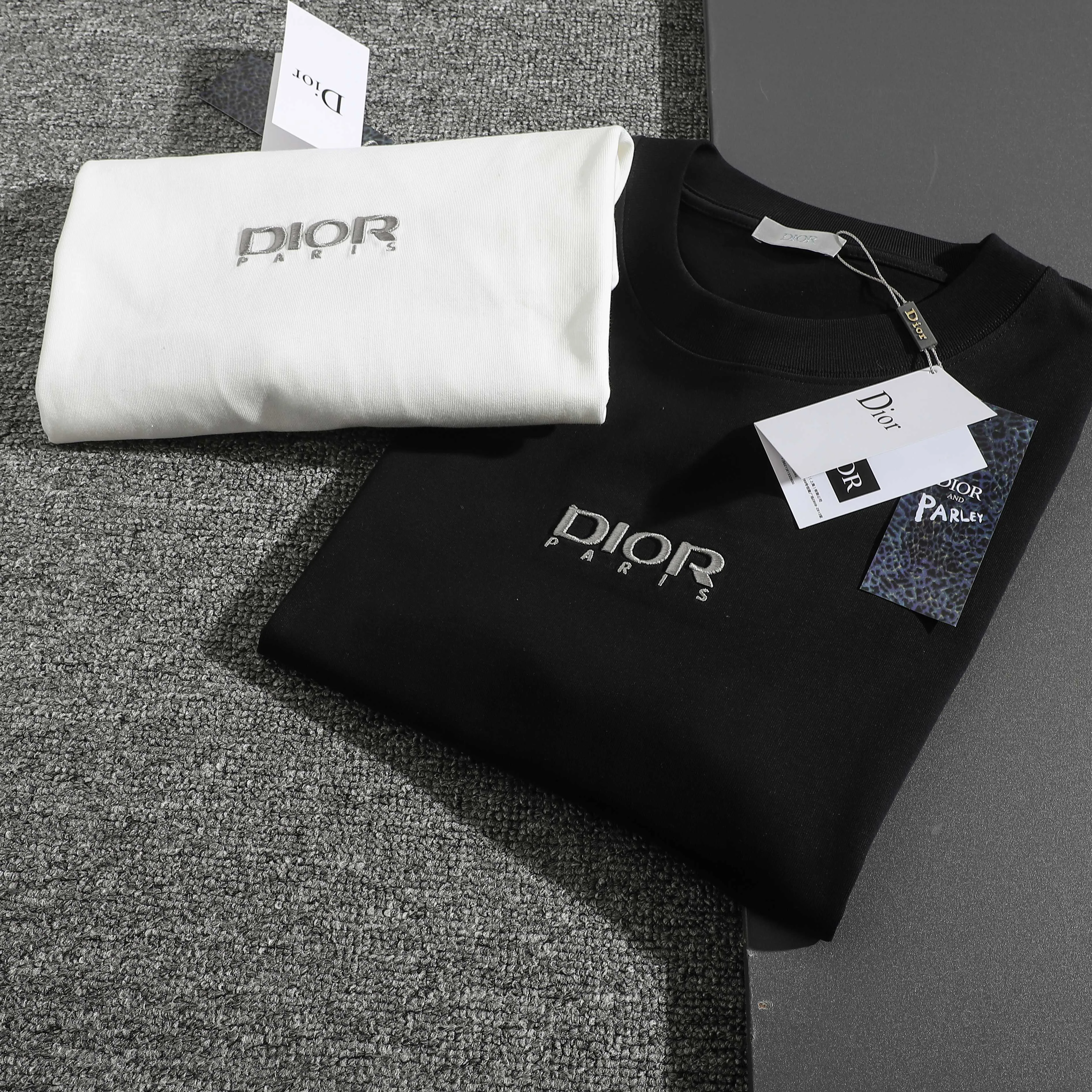 Футболки Женские Christian Dior 10542466