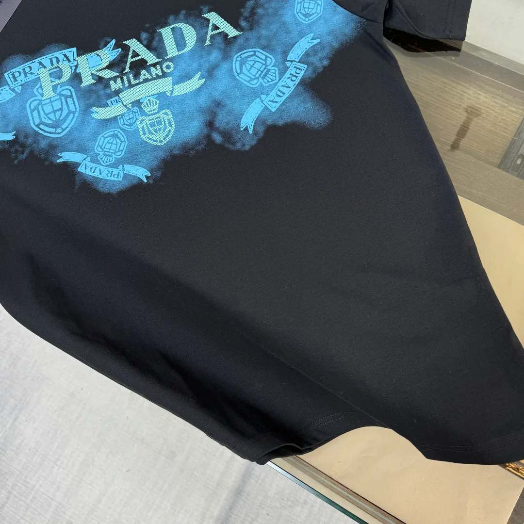 Футболки Женские Prada 11393794