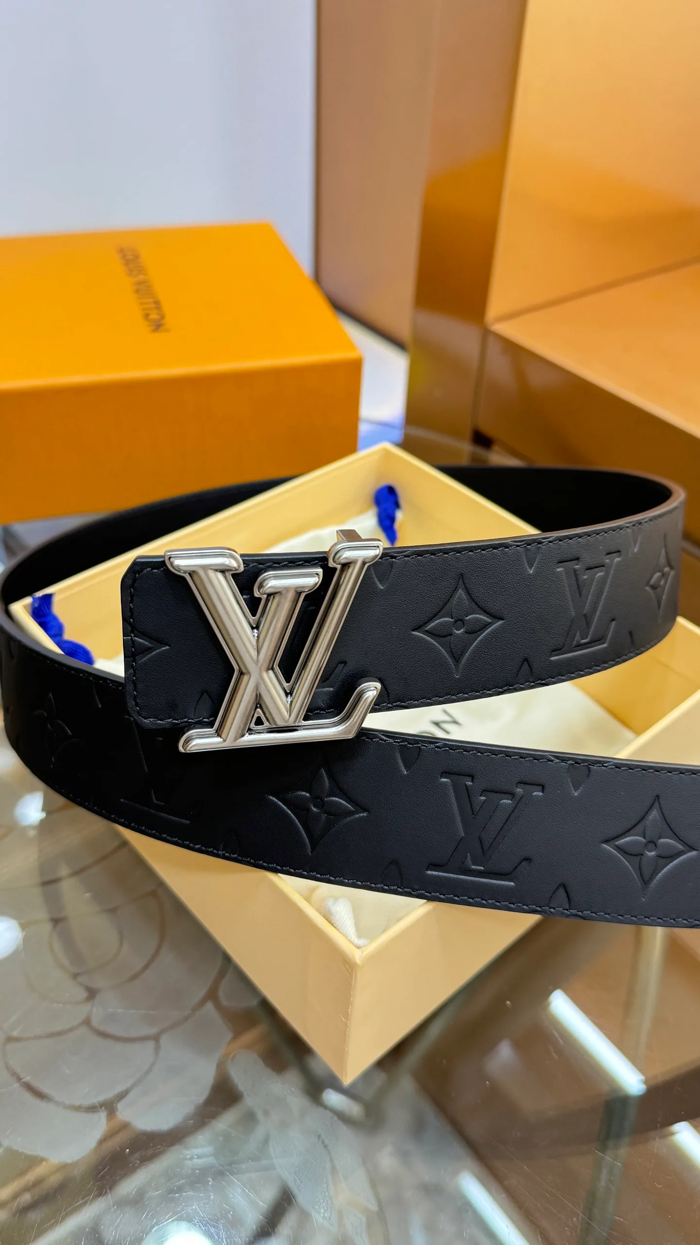 Ремни Louis Vuitton 14066143