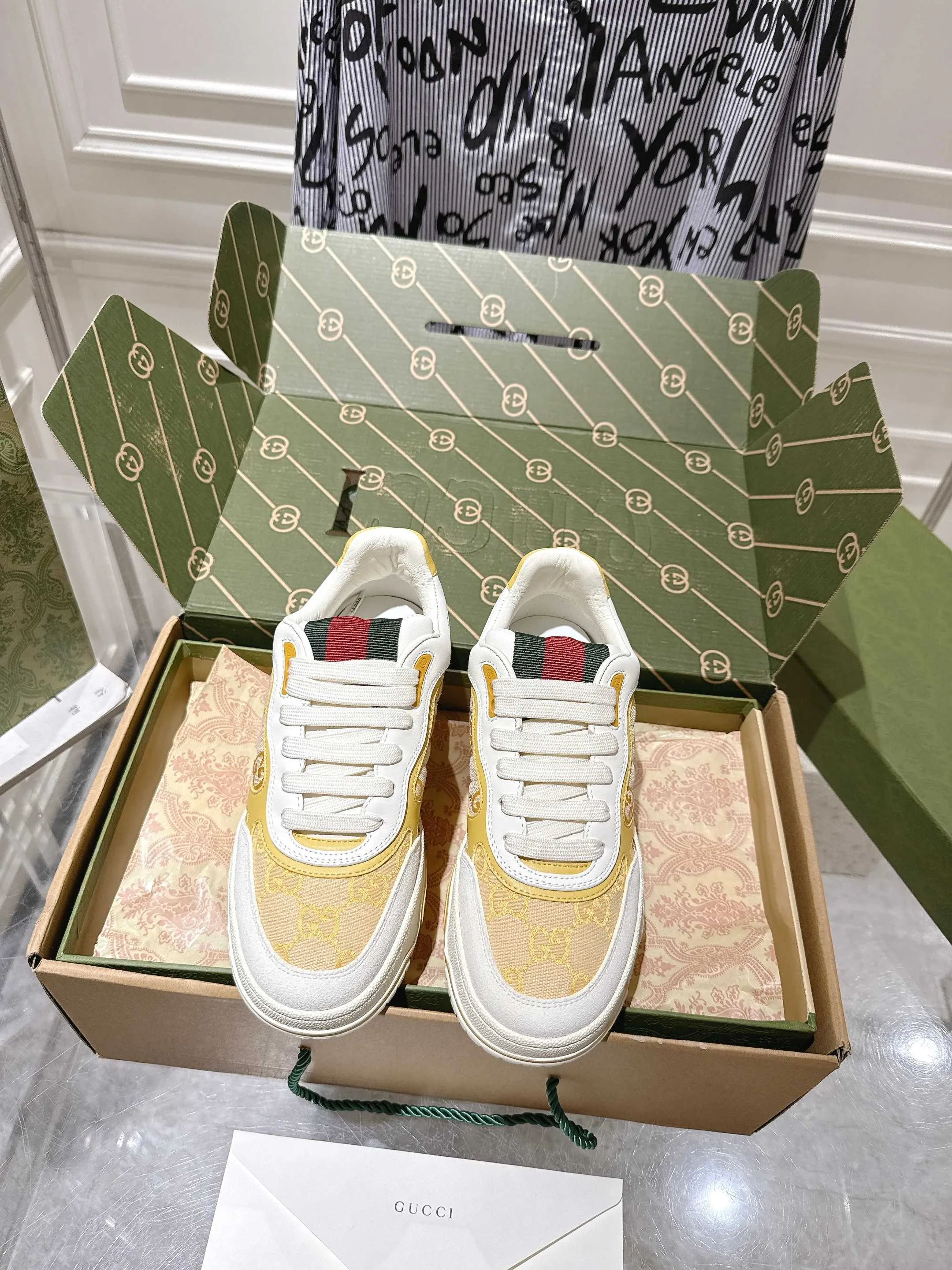 Кроссовки Женские Gucci 75659