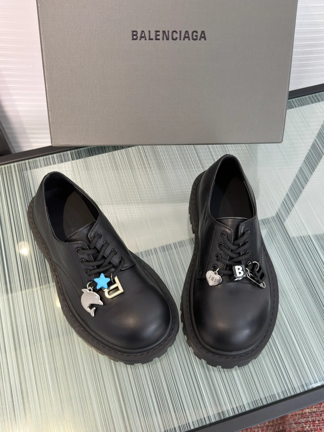 Ботинки Женские Balenciaga 17415485