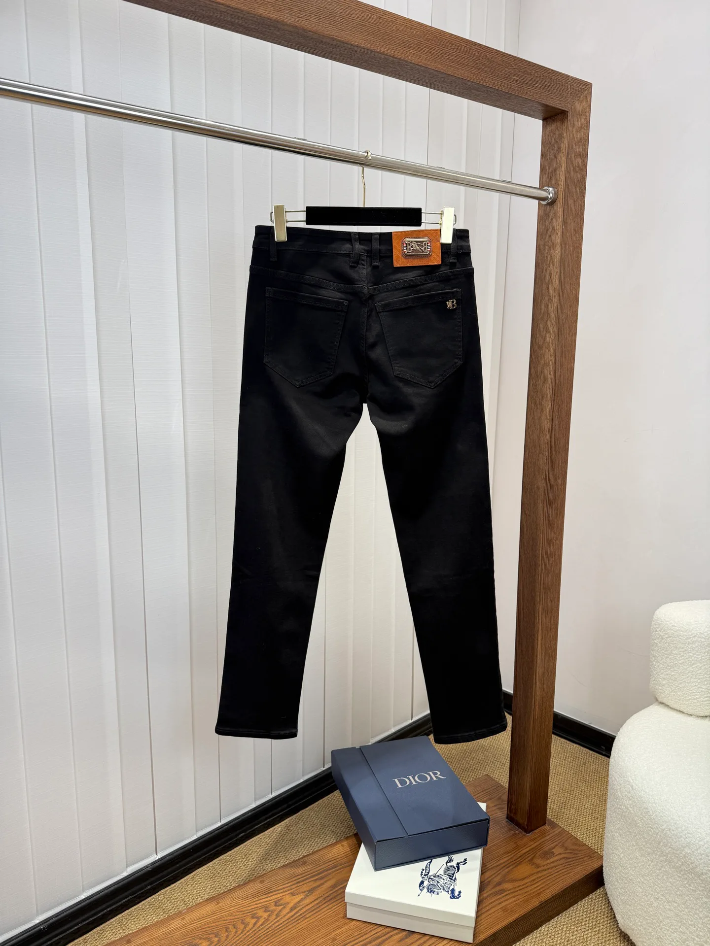 Джинсы Мужские Burberry 17940194