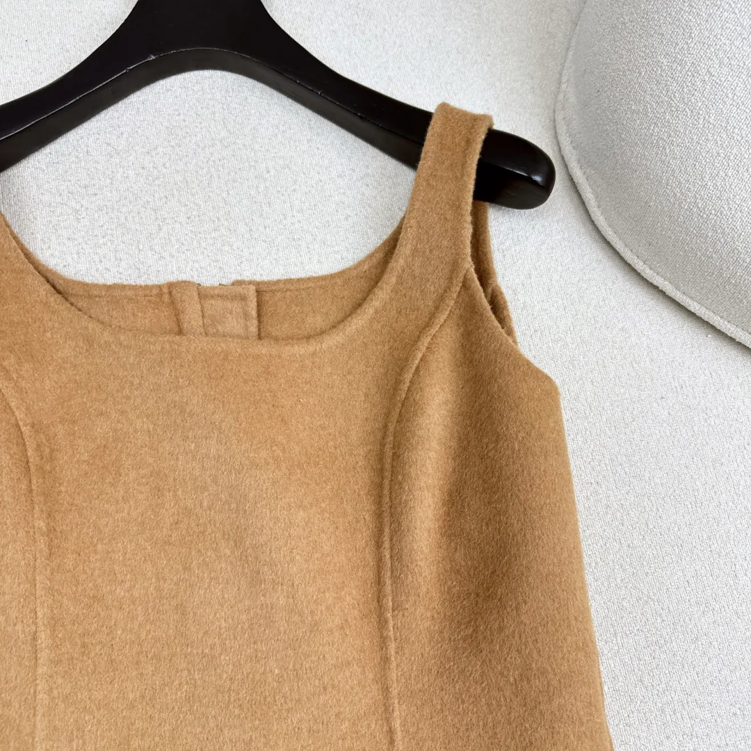 Платья Женские Louis Vuitton 1684268