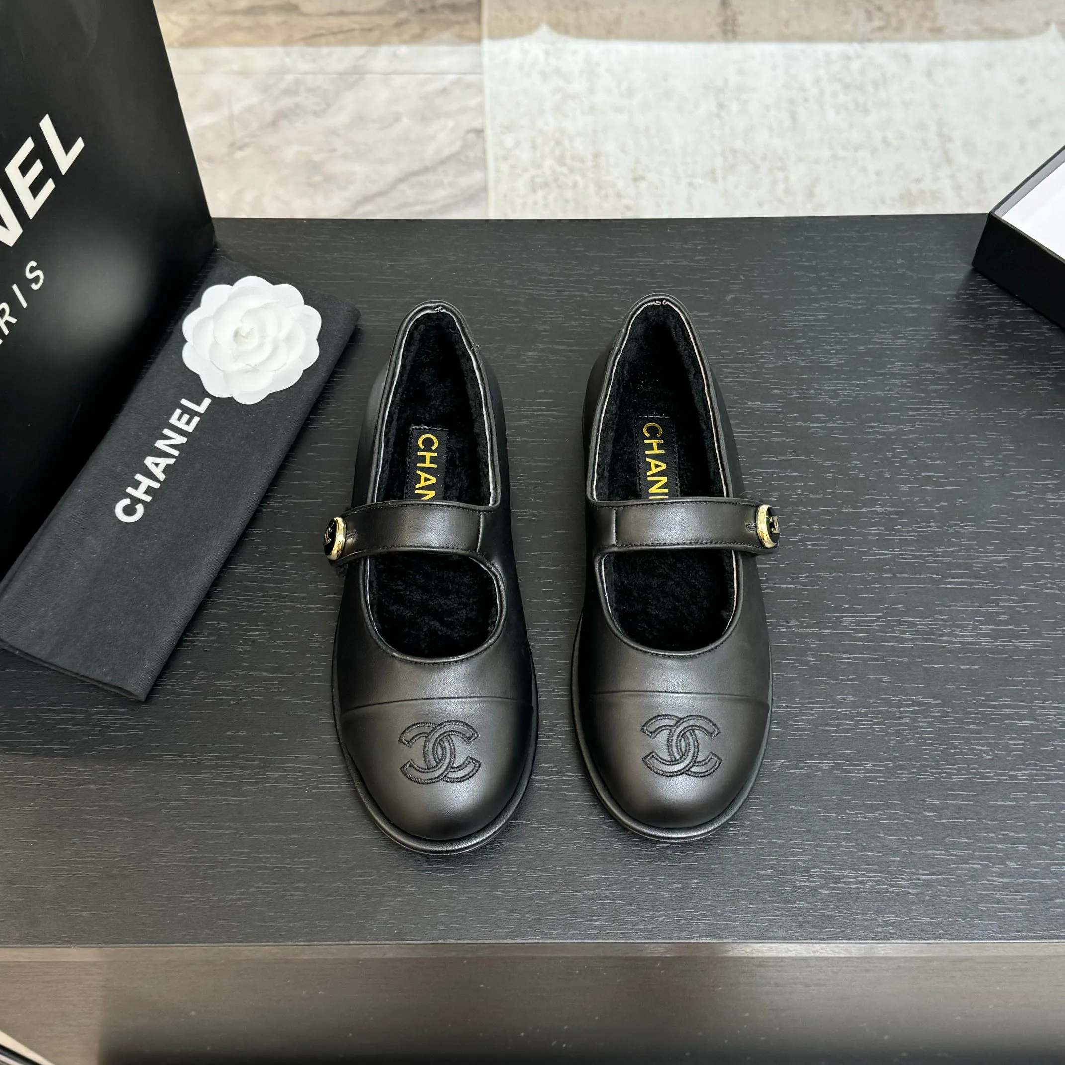 Туфли Женские Chanel 18216493