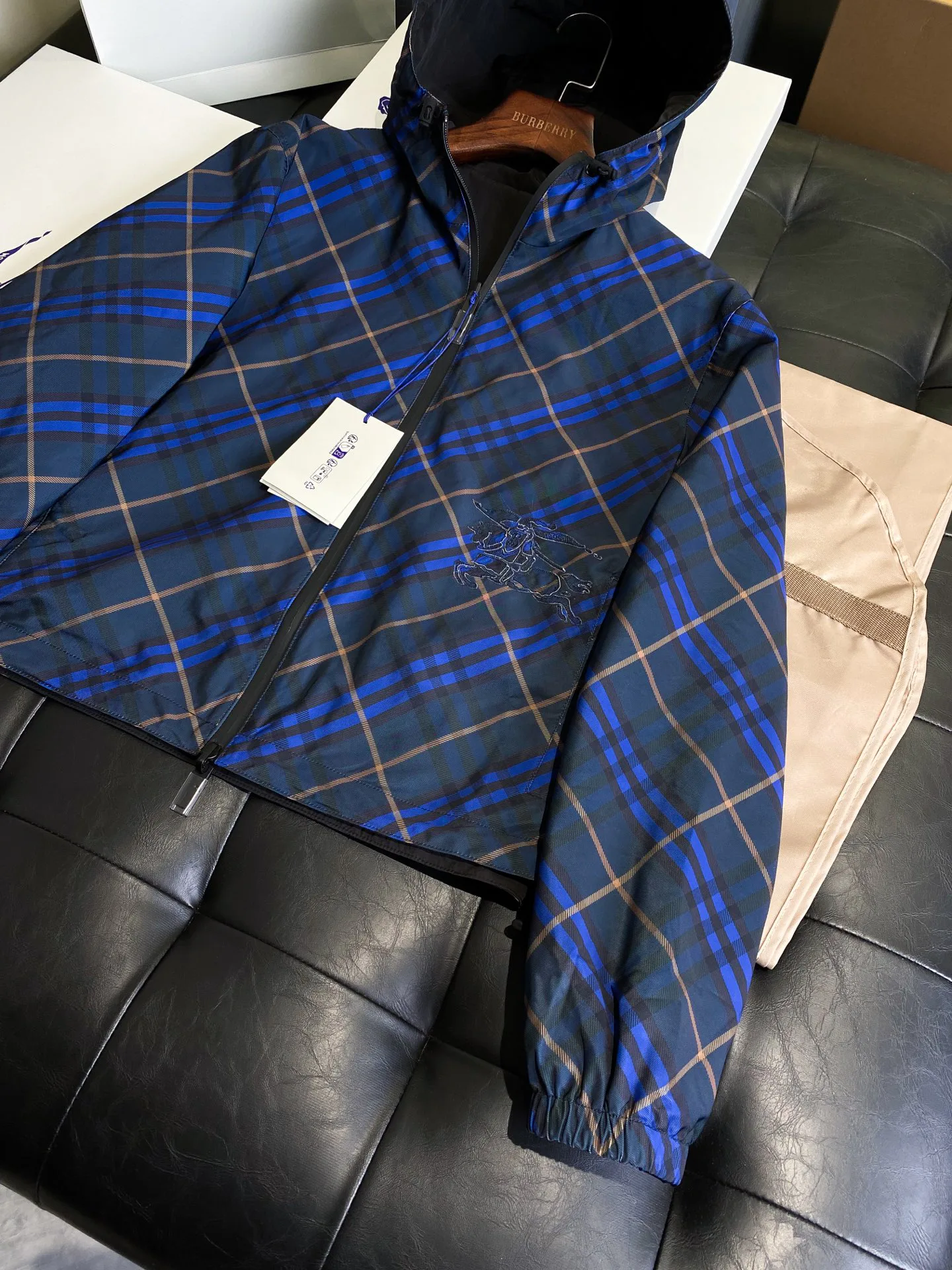 Куртки И Пуховики Мужские Burberry 13432996
