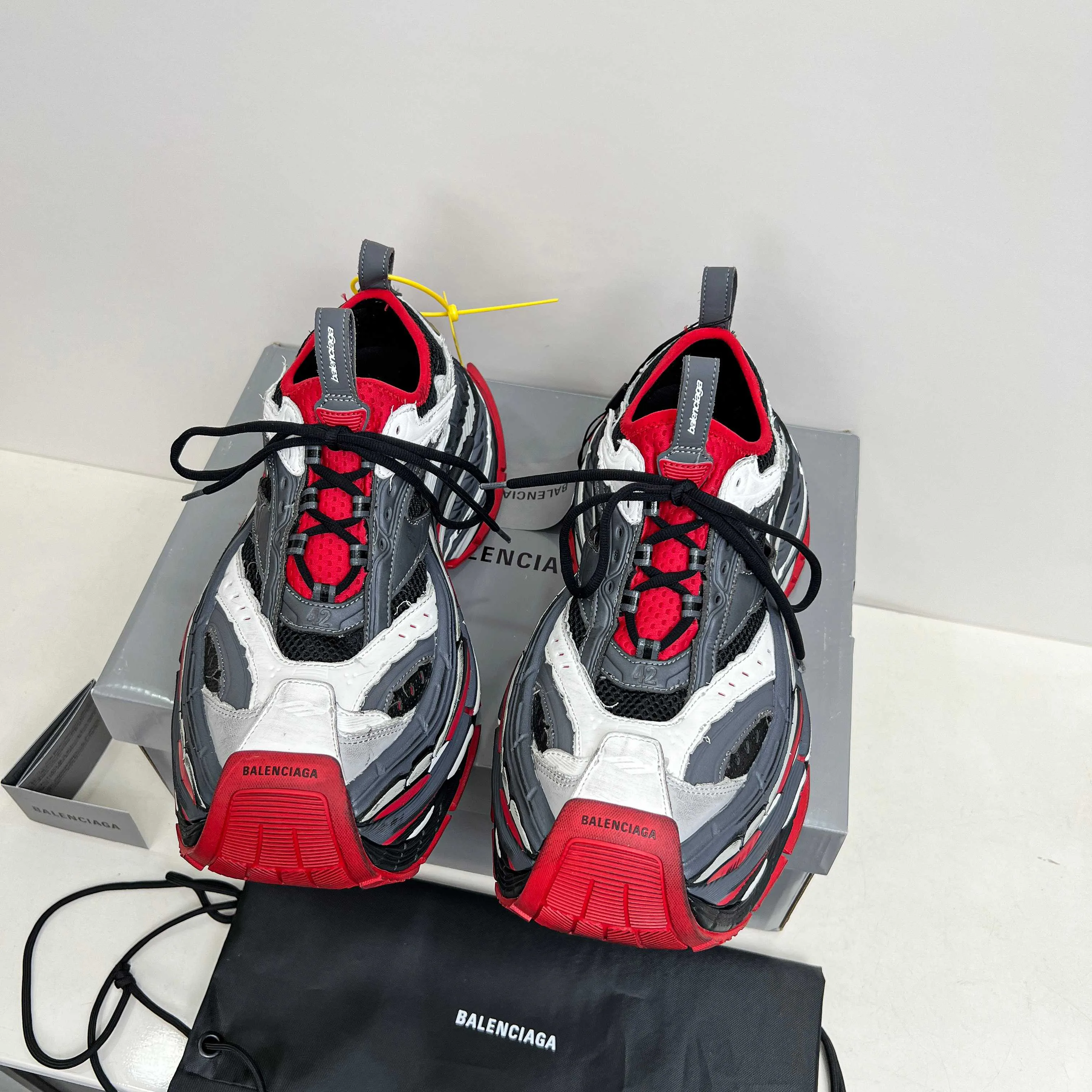 Кроссовки Женские Balenciaga 6428100