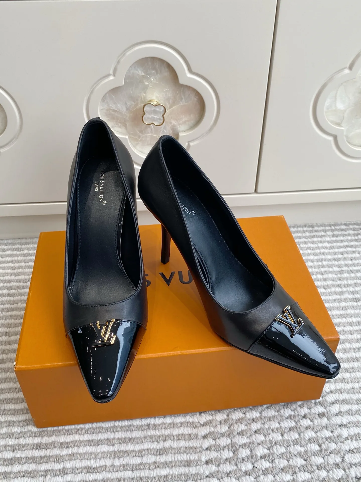 Туфли Женские Louis Vuitton 12779863