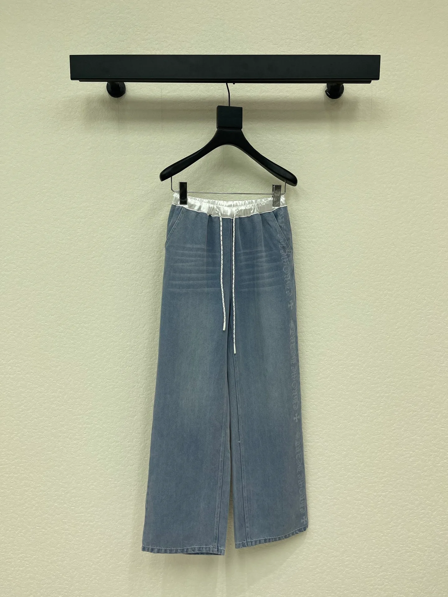 Шорты Женские Chrome Hearts 11952422