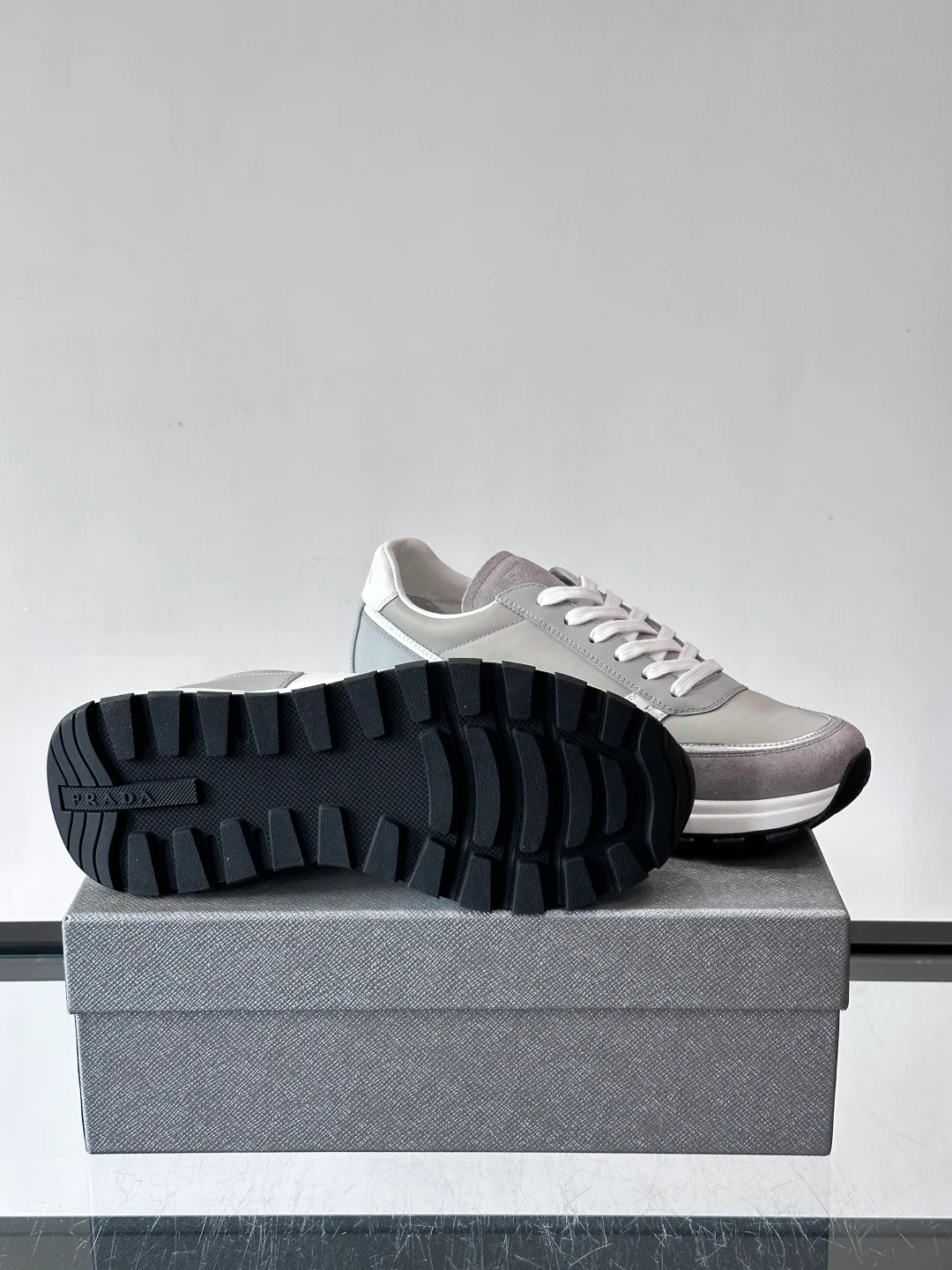 Кроссовки Мужские Prada 674533