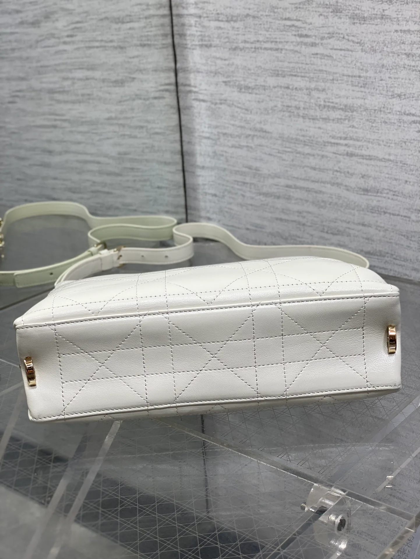 Классические Сумки Женские Christian Dior 12817840