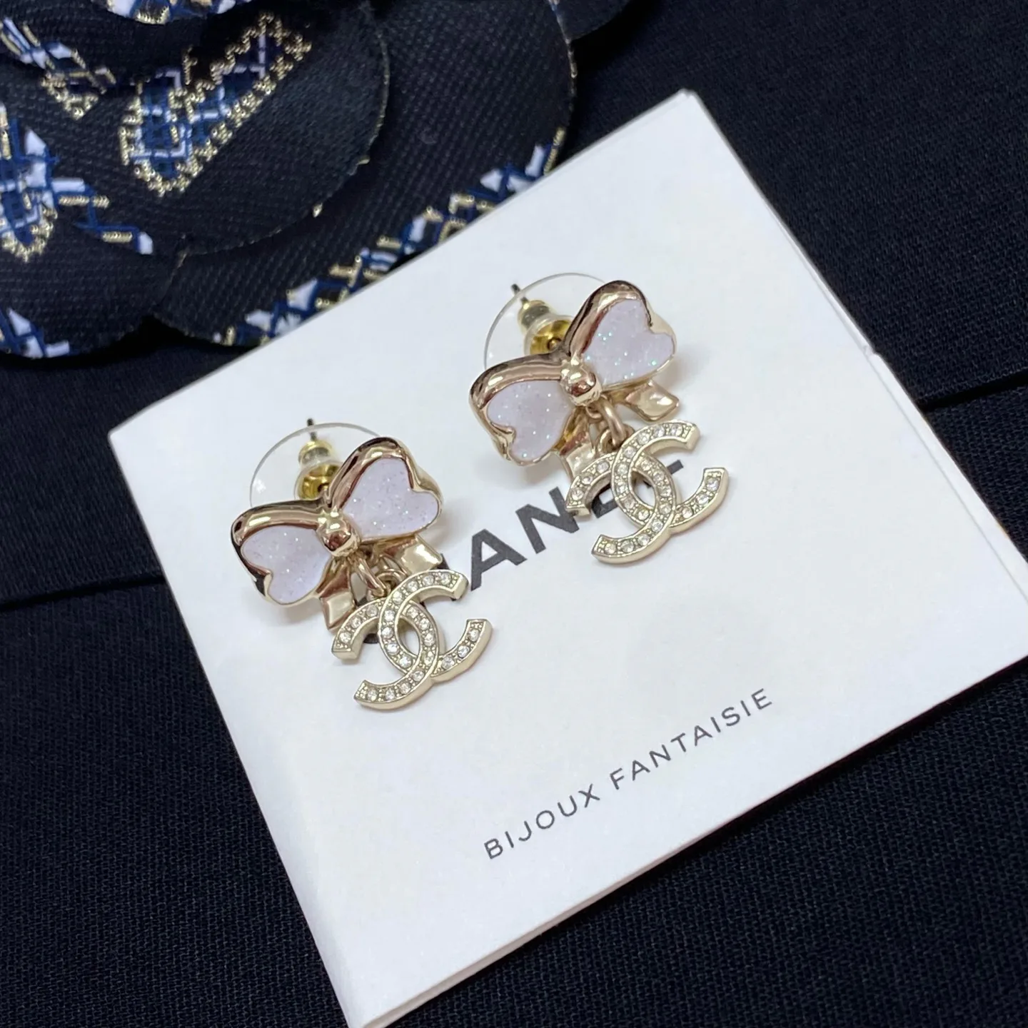 Бижутерия Chanel 70837