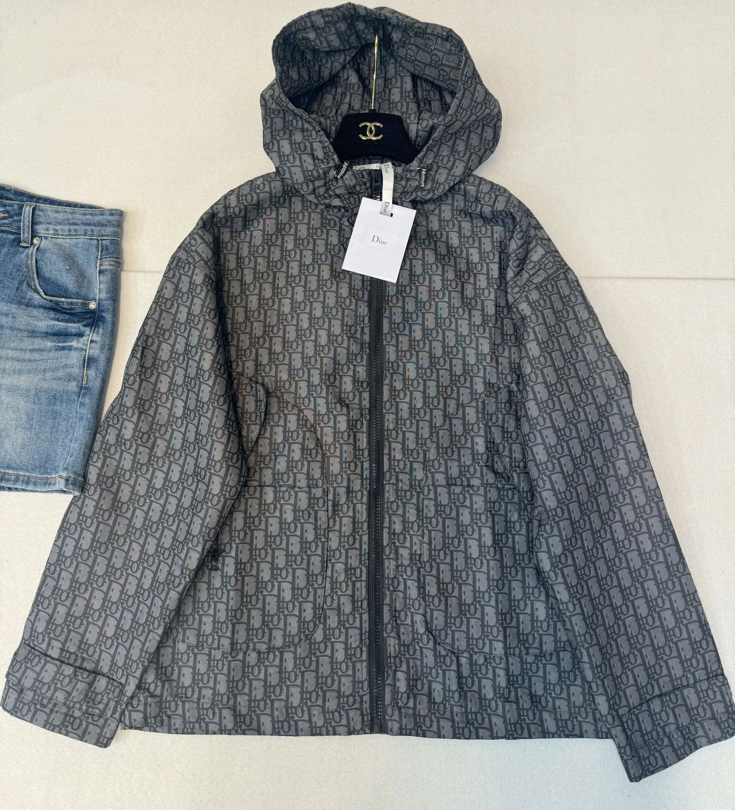 Куртки И Пуховики Женские Christian Dior 12819043