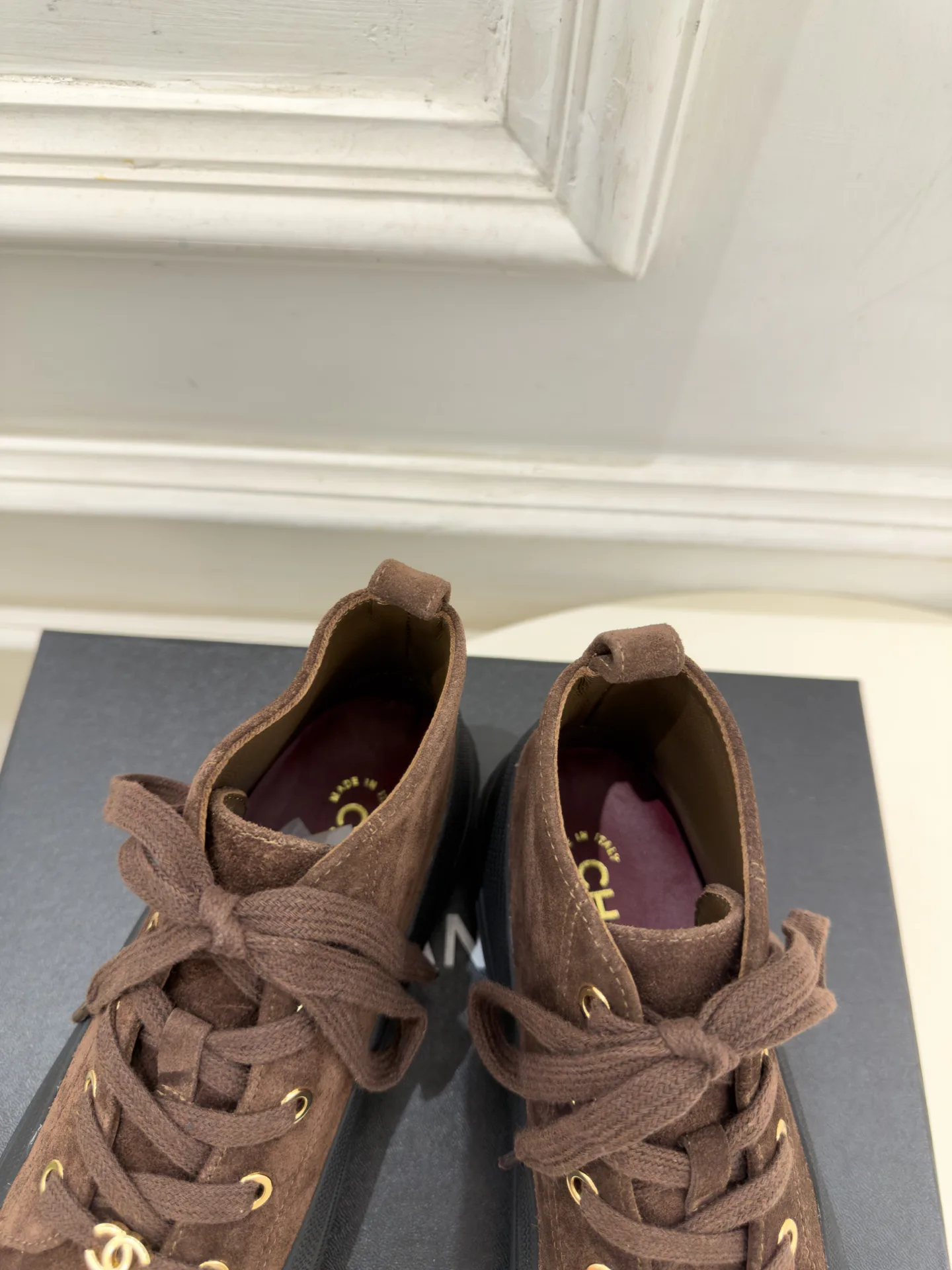 Кроссовки Женские Chanel 18346896