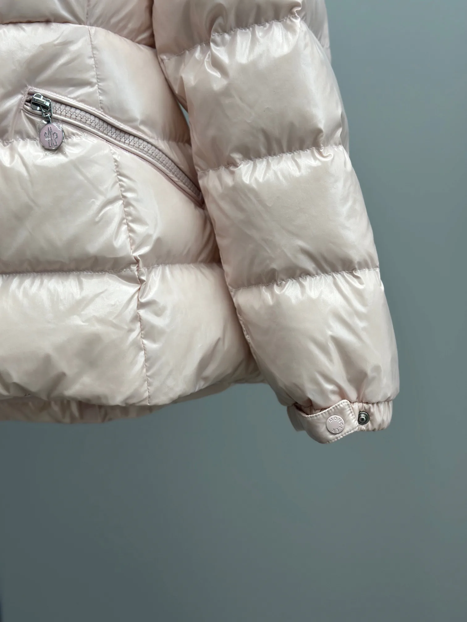 Куртки И Пуховики Женские Moncler 17913960