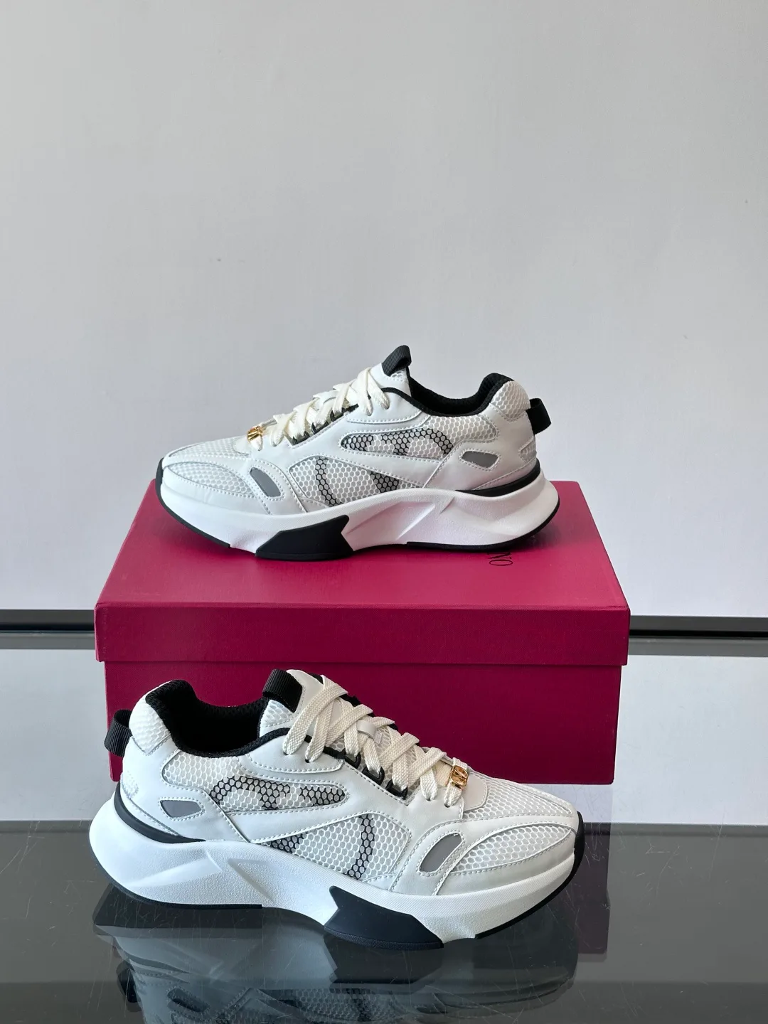 Кроссовки Мужские Valentino 17328752