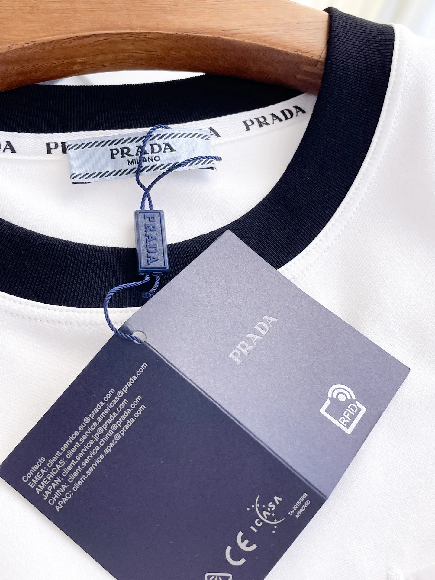 Футболки Мужские Prada 17579692