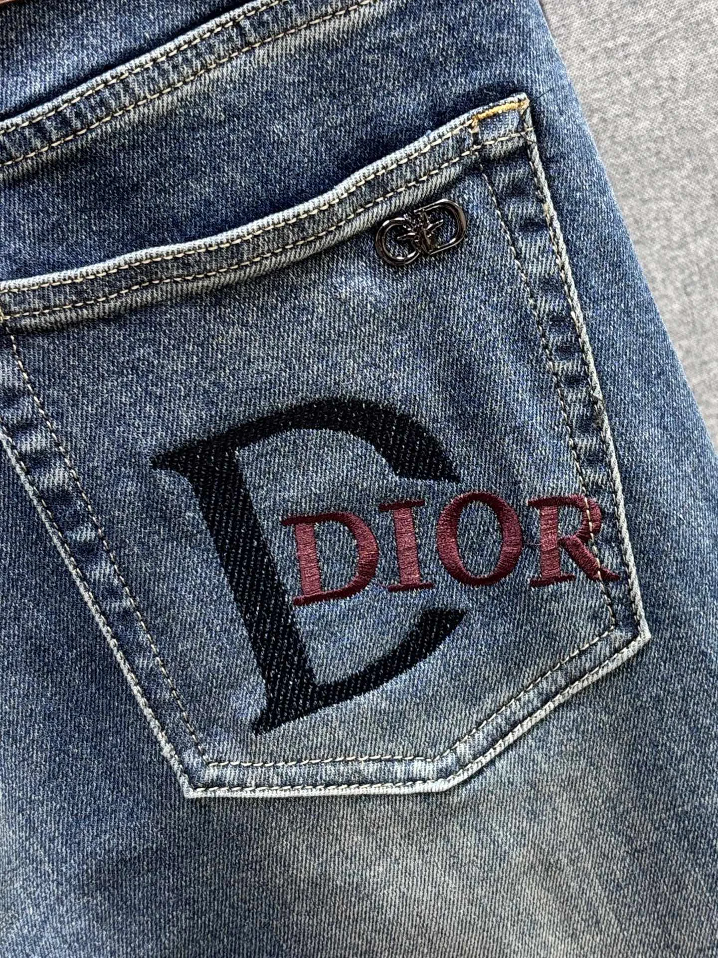 Джинсы Мужские Christian Dior 18097864