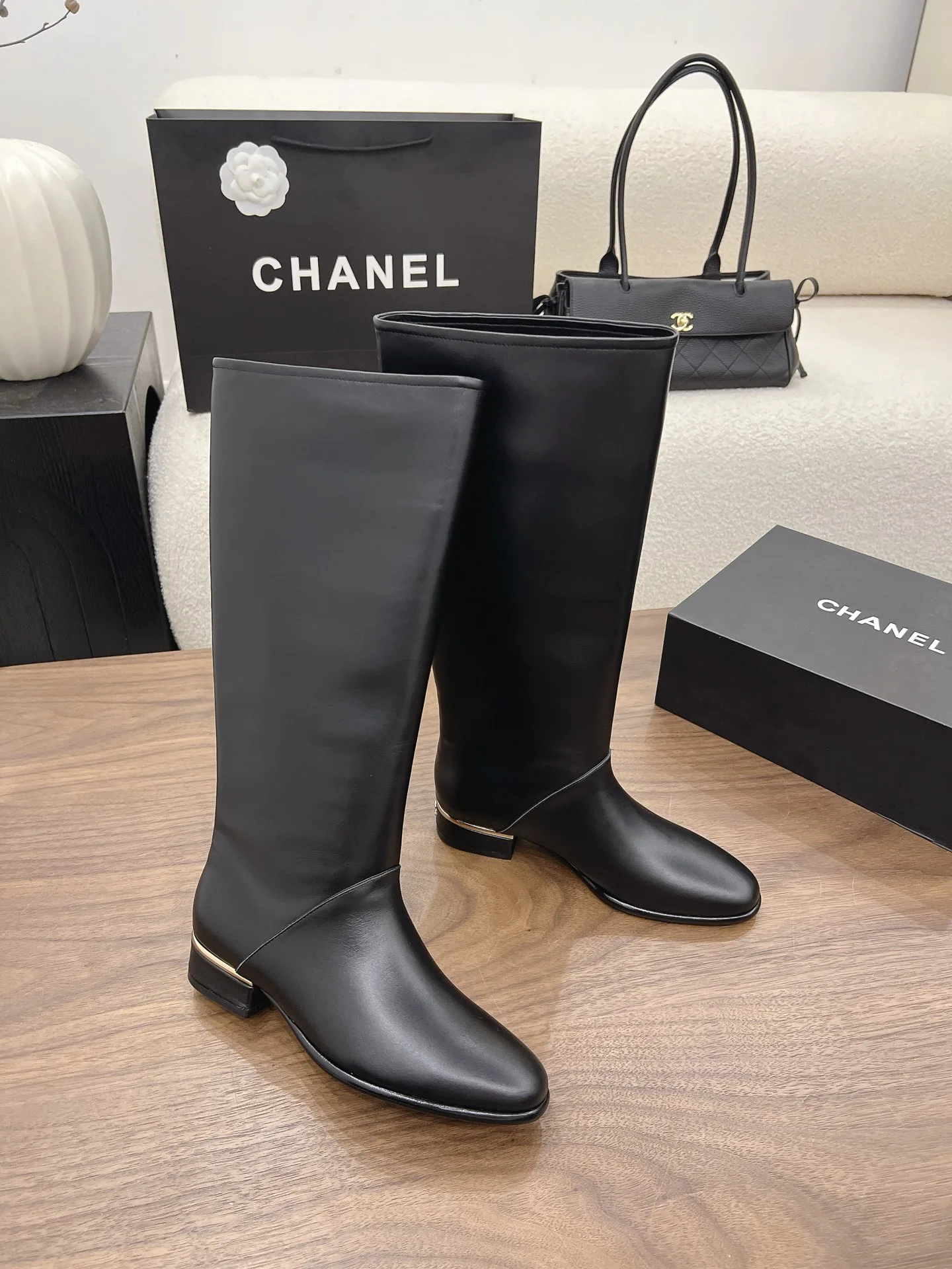 Сапоги Женские Chanel 17302931
