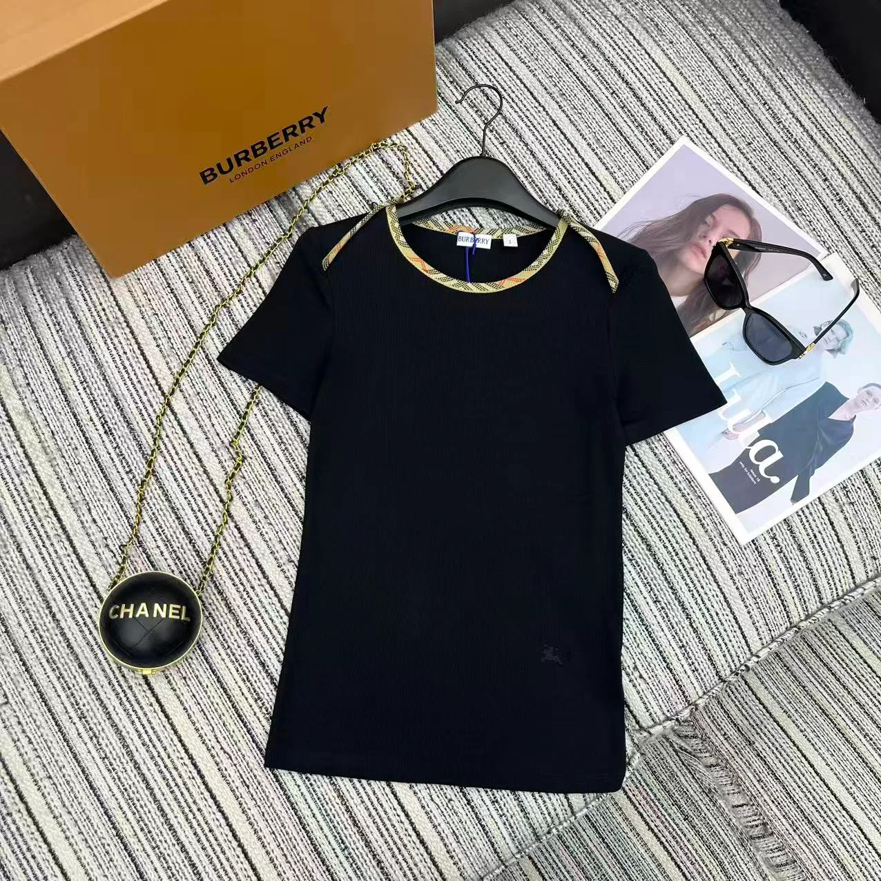 Футболки Женские Burberry 11530530