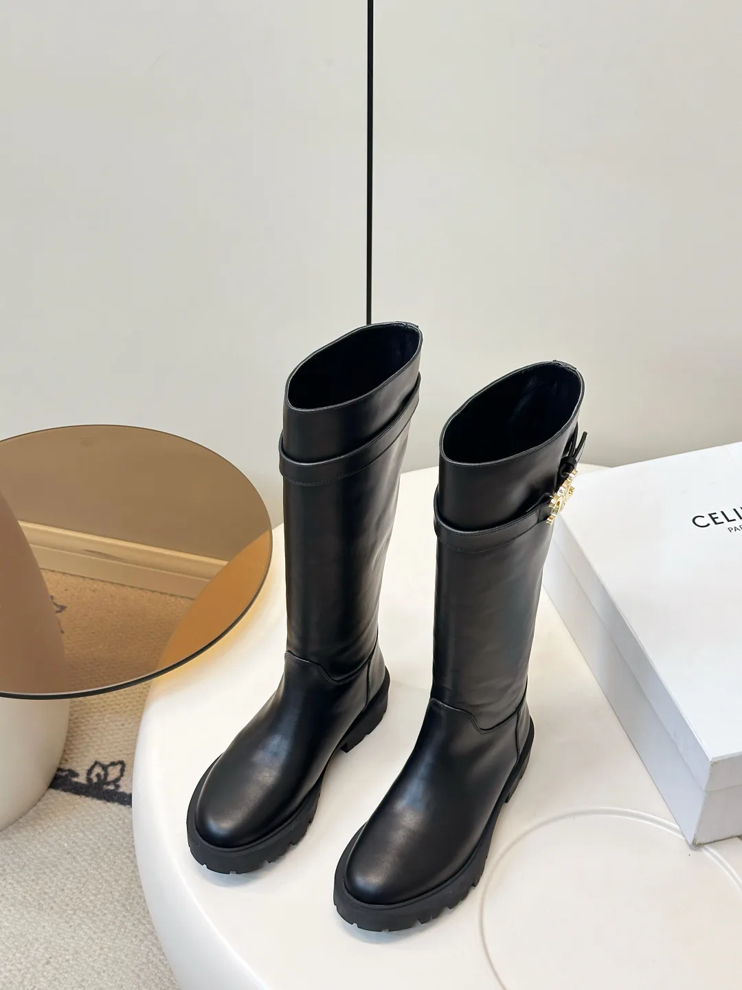 Сапоги Женские Celine 18139672