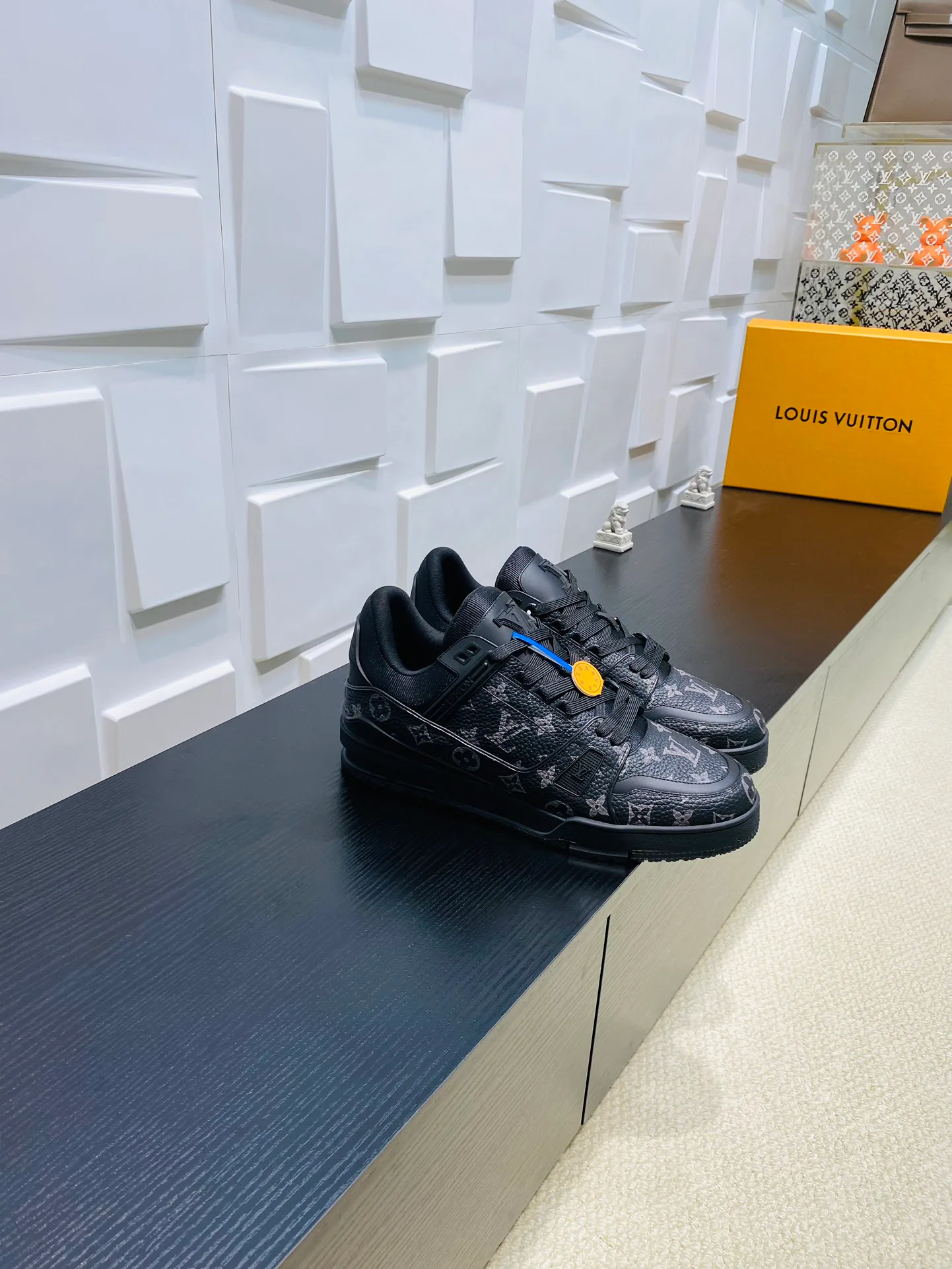 Кроссовки Женские Louis Vuitton 15278