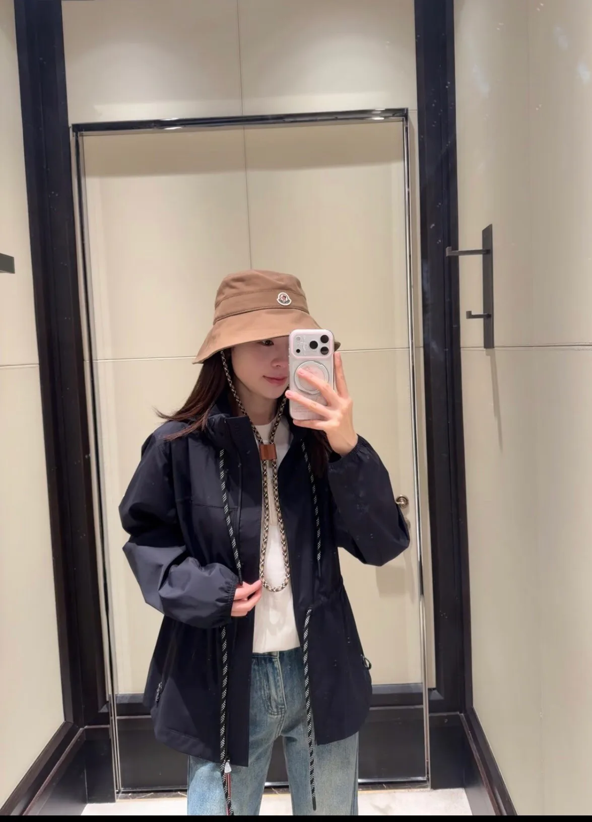 Куртки И Пуховики Женские Moncler 18710266