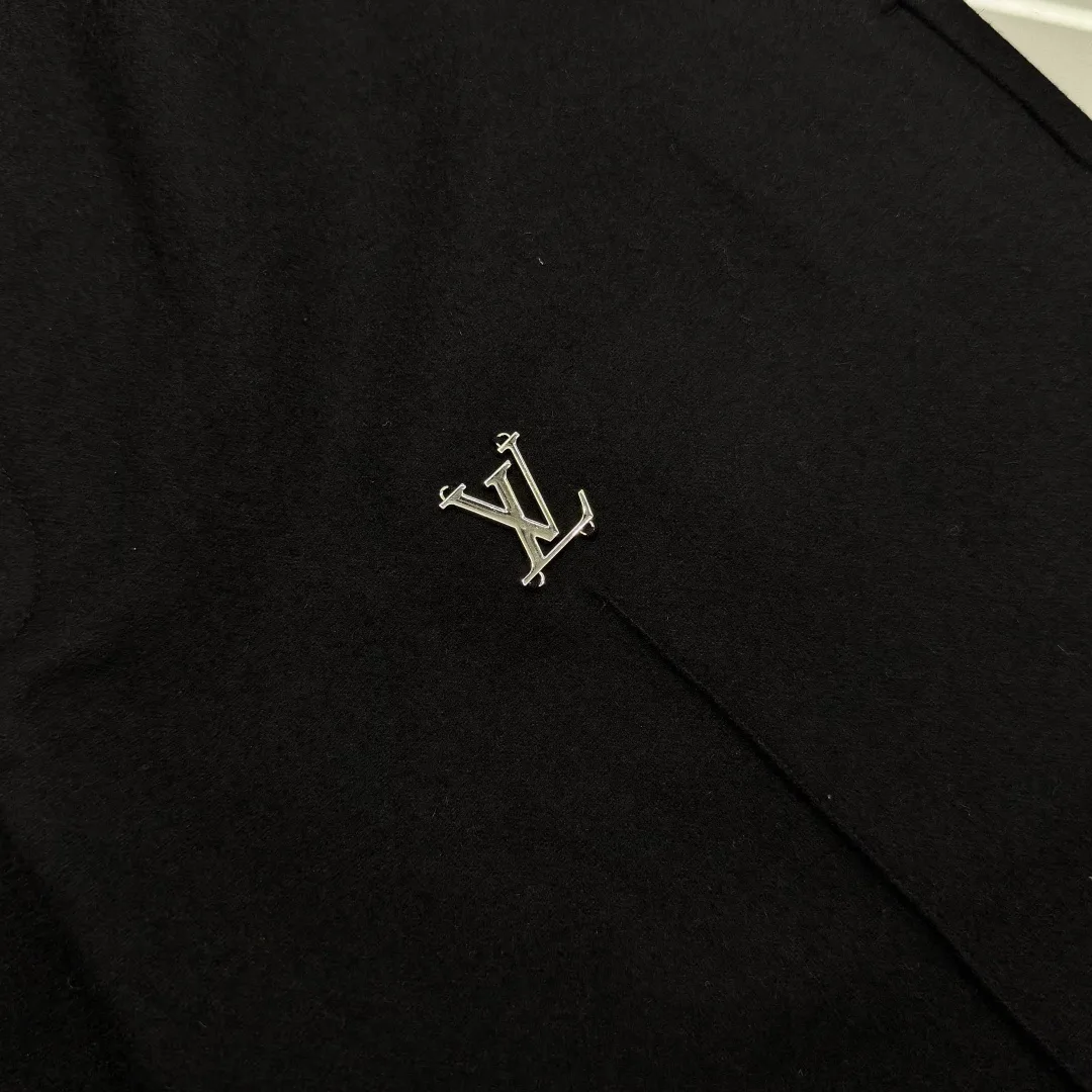 Брюки Мужские Louis Vuitton 17502127