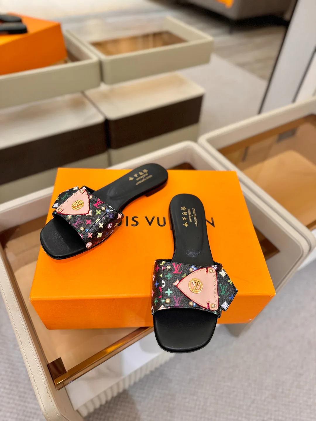 Сандалии Женские Louis Vuitton 11646765