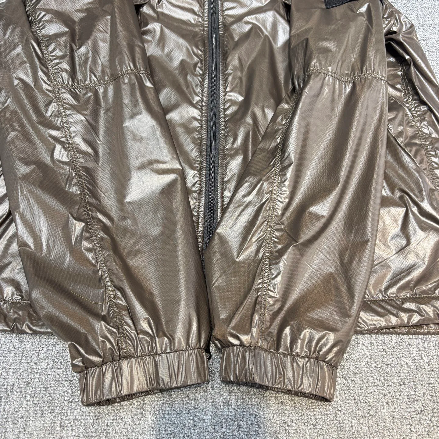 Куртки И Пуховики Женские Stone Island 10655268