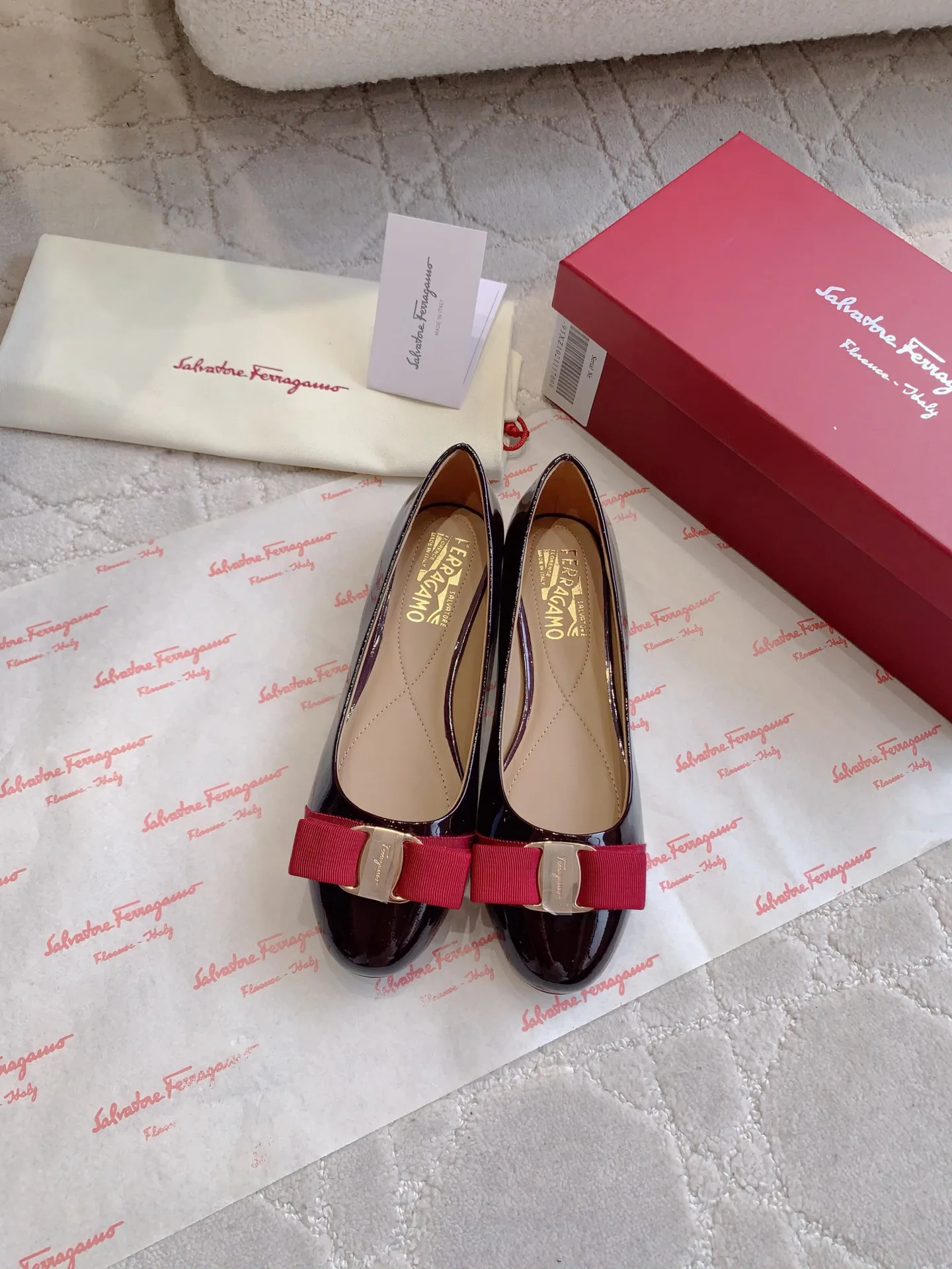 Балетки Женские Salvatore Ferragamo 11870089