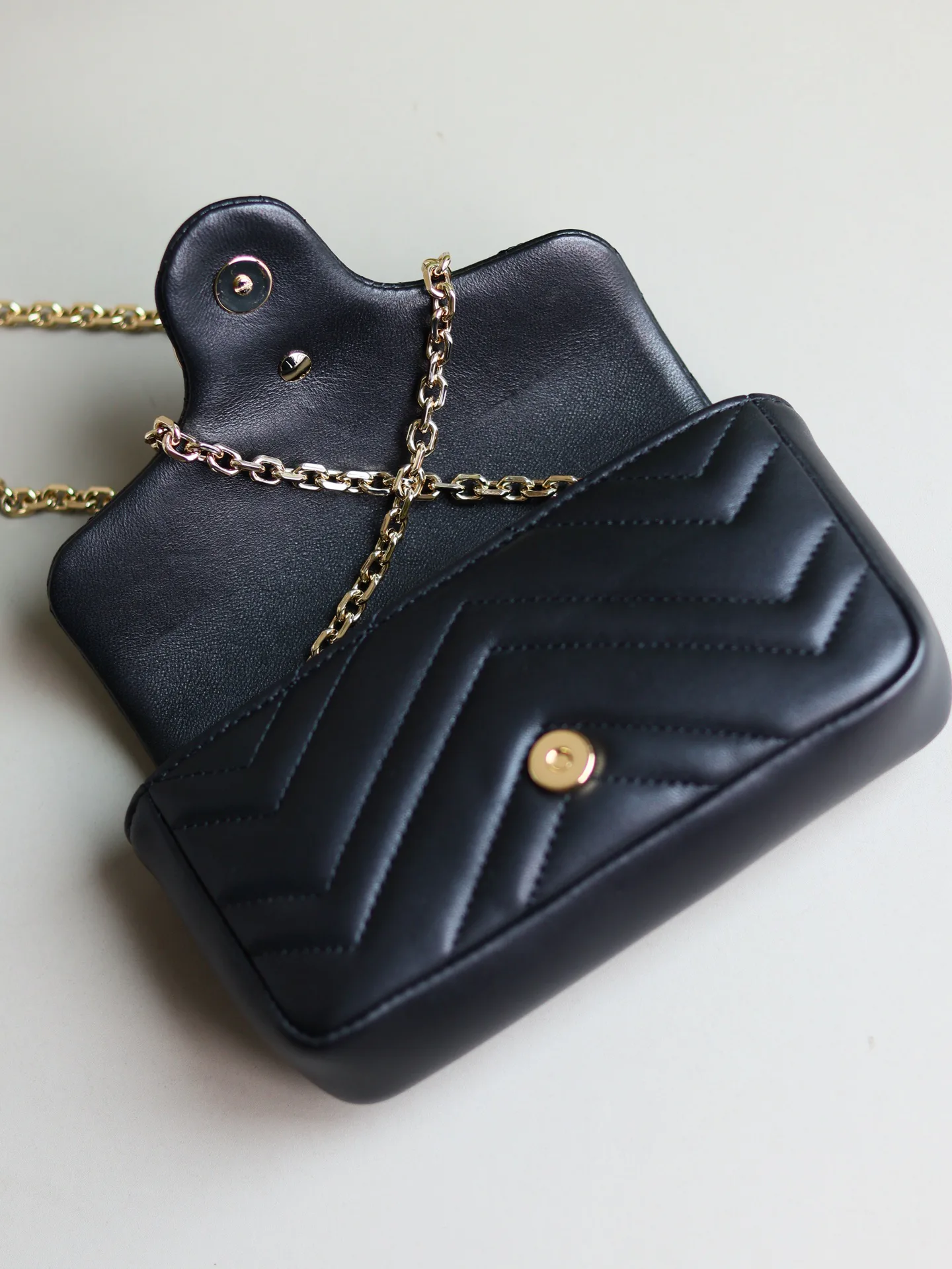 Классические Сумки Женские Gucci 12721376