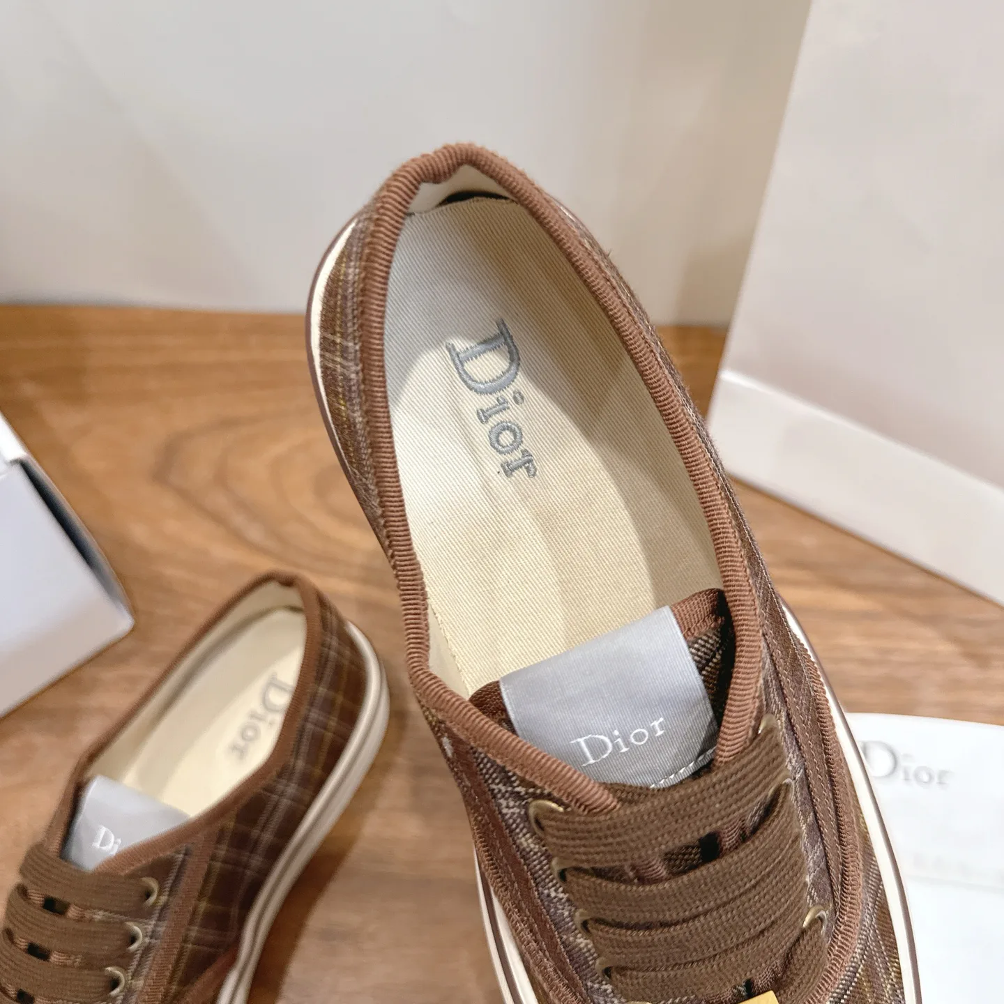 Кроссовки Женские Christian Dior 18083843