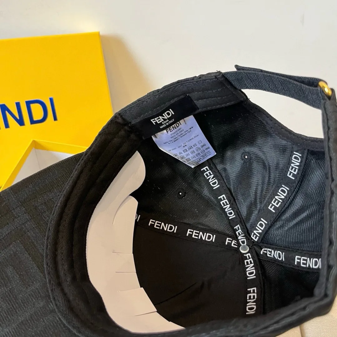 Головные Уборы Fendi 9679836